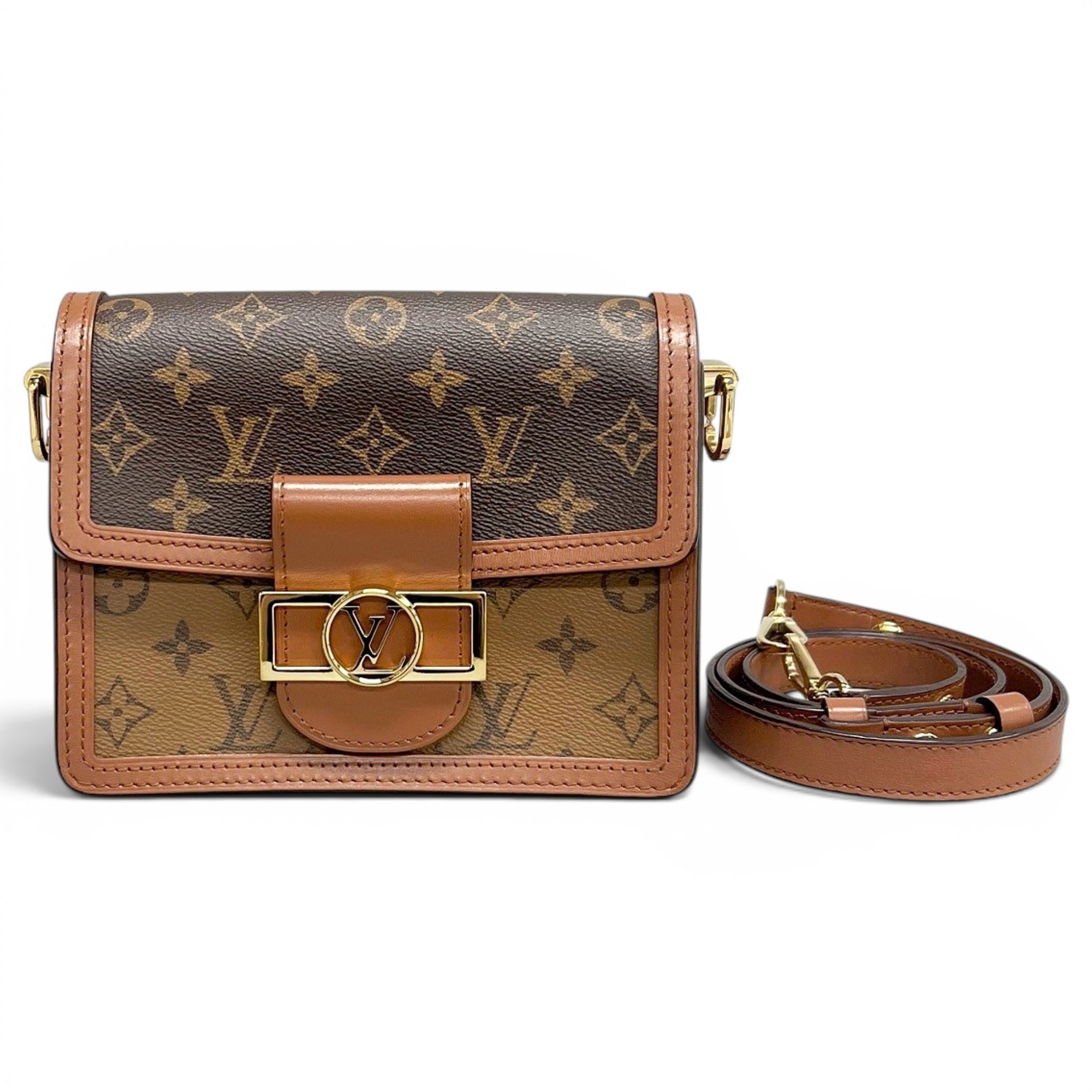 Dauphine leather handbag
