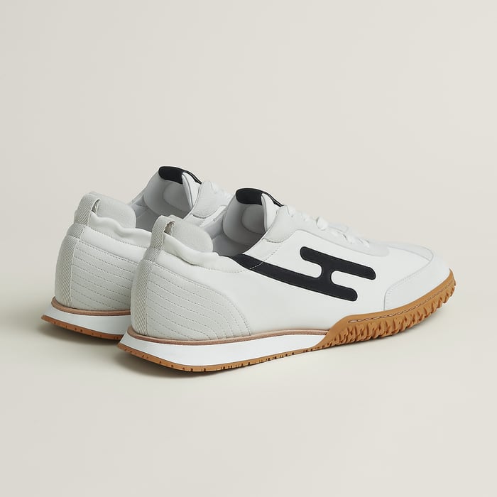 Jet Sneaker