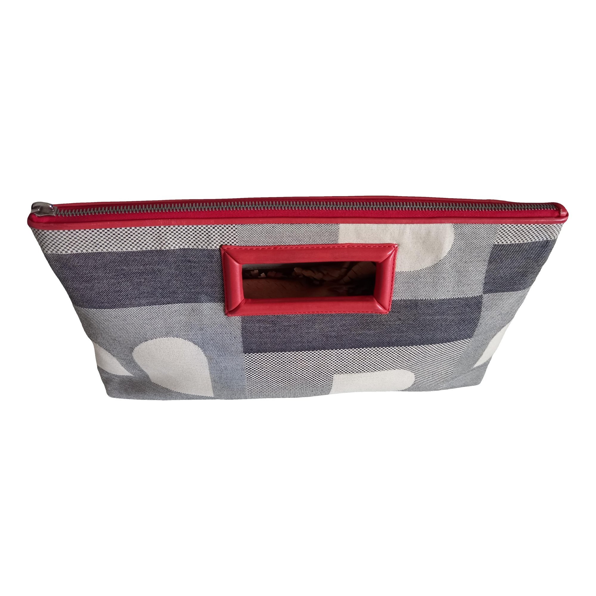 Cloth clutch bag
