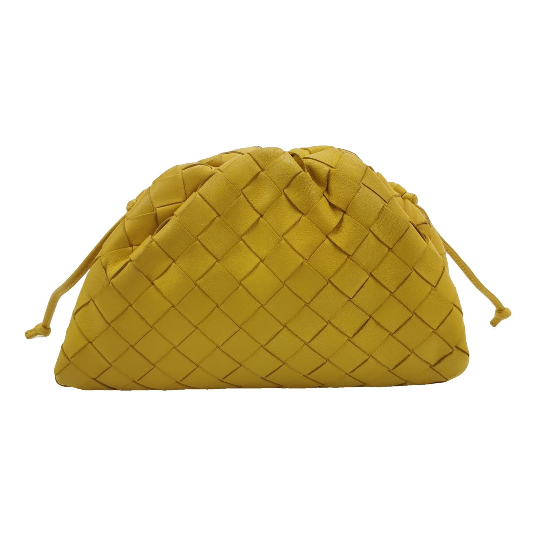 Pouch leather handbag