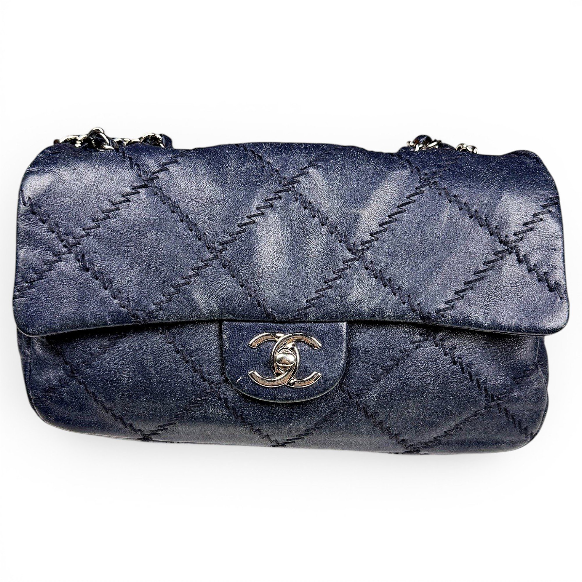 Timeless/Classique leather crossbody bag