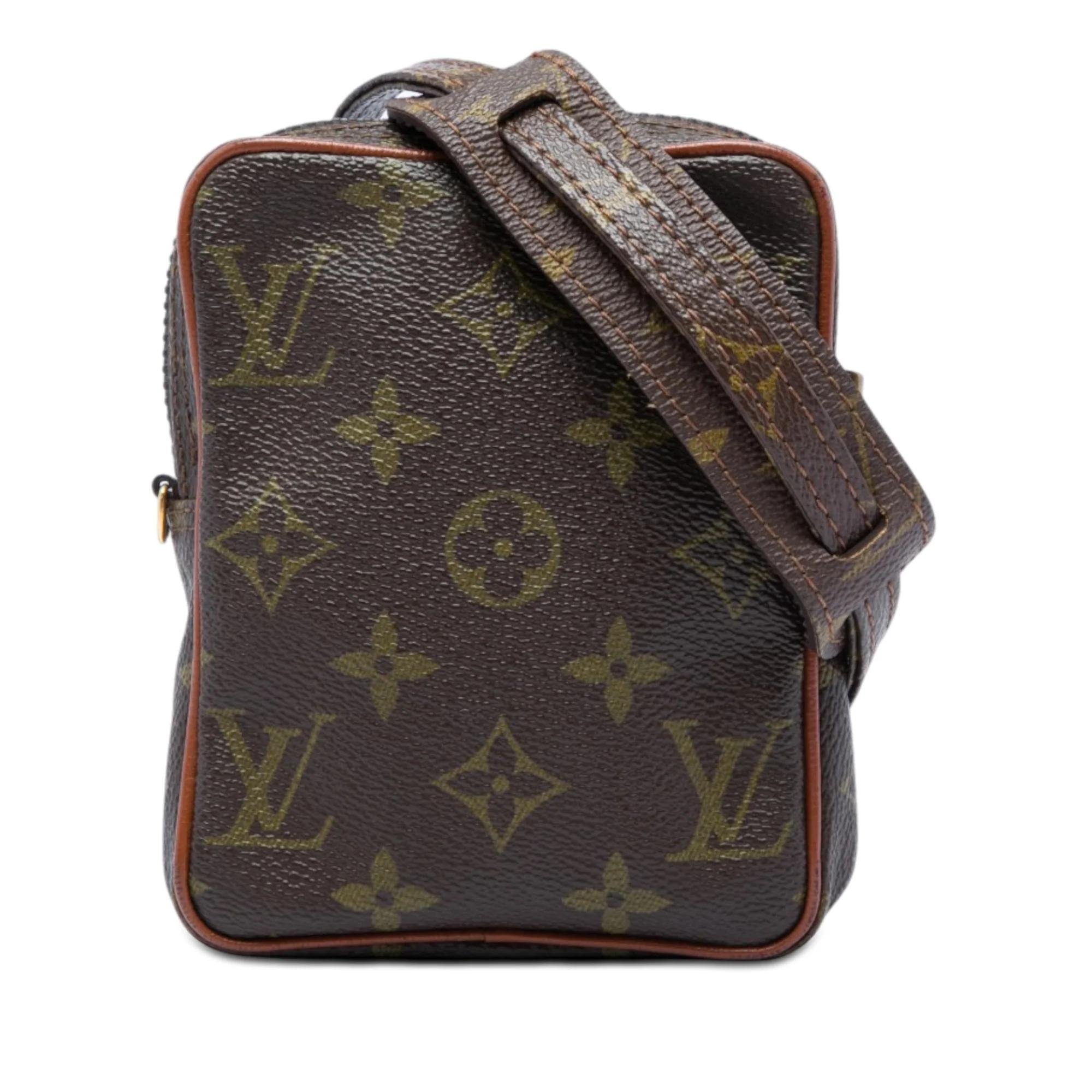 Danube leather crossbody bag