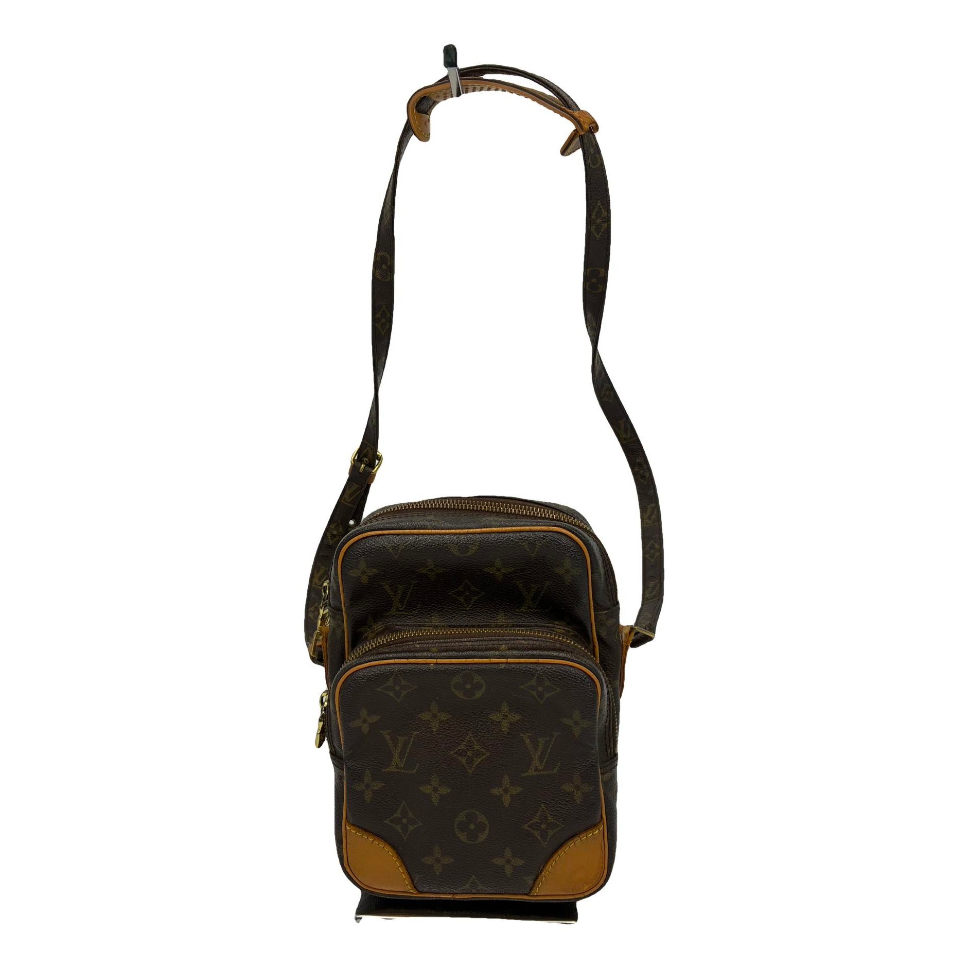 Leather clutch bag