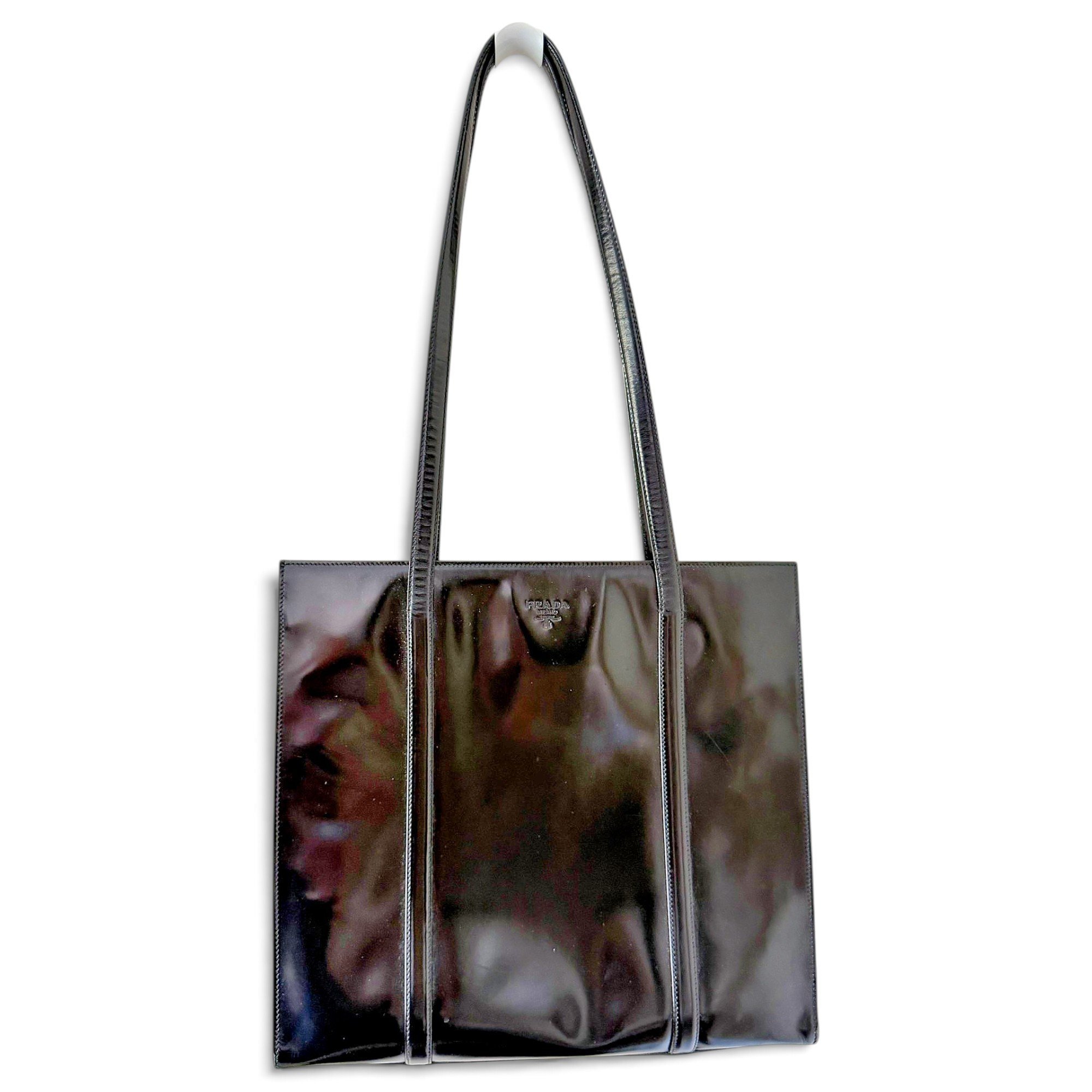 Re-Edition 1995 patent leather handbag