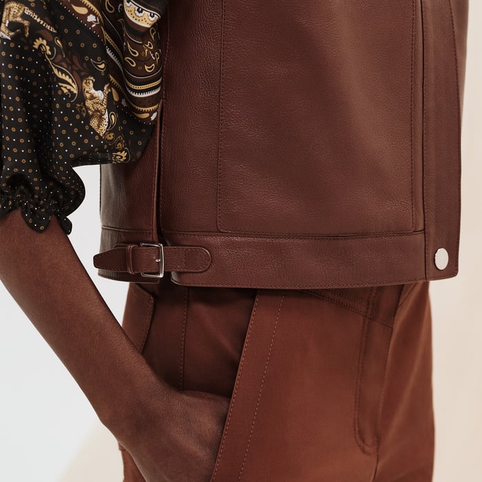 Marron Bai Sleeveless Vest