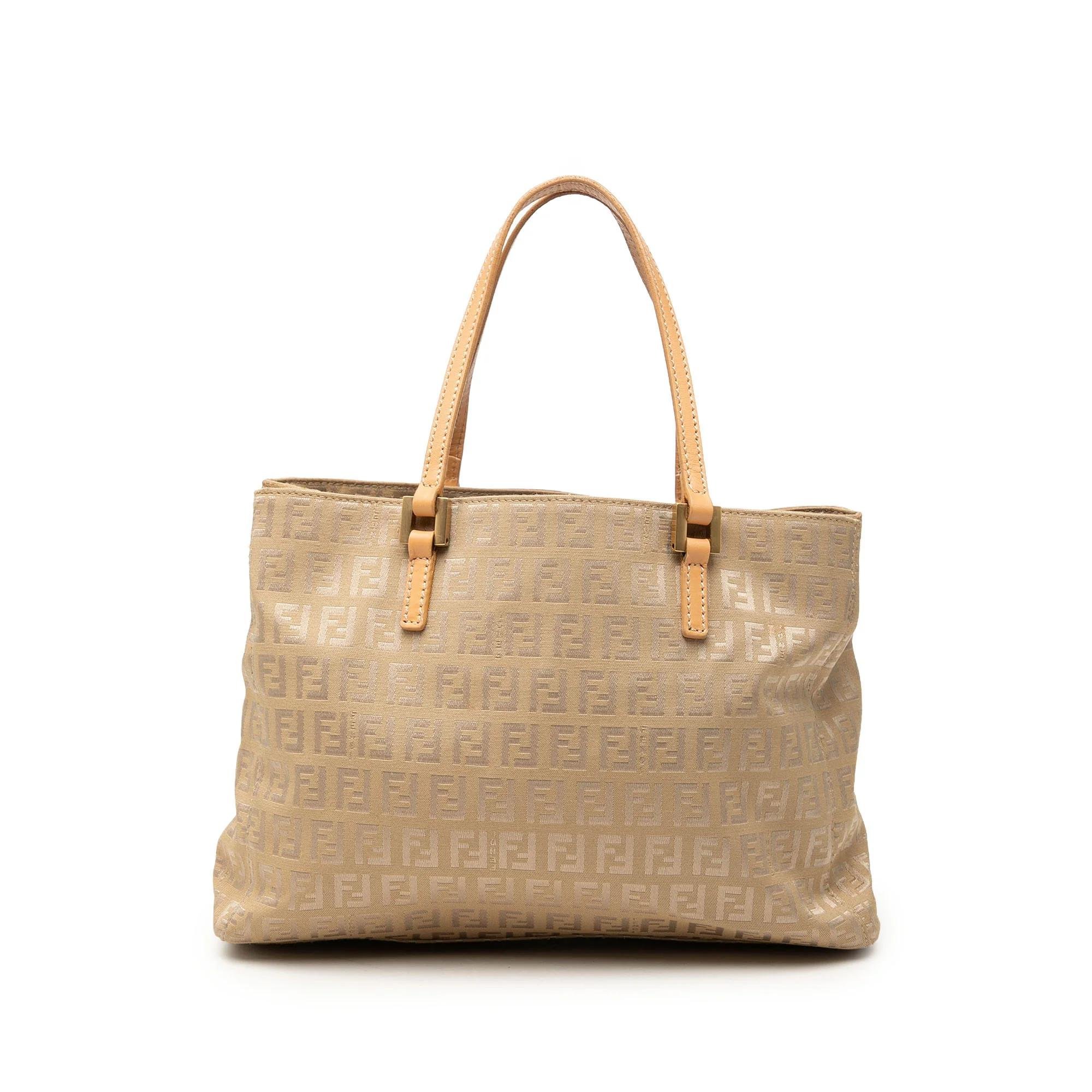 Pocket leather tote