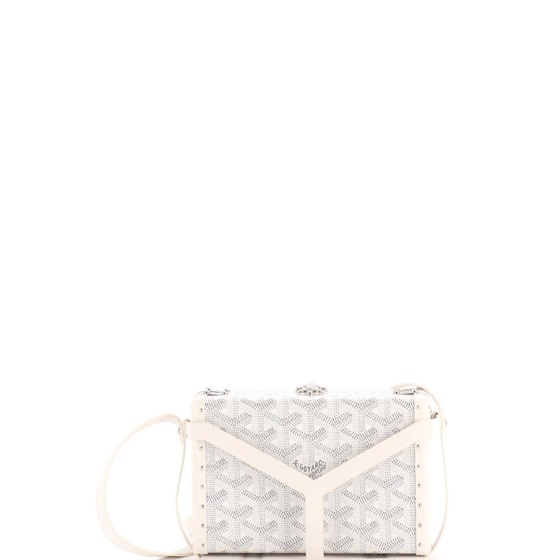 Cloth clutch bag