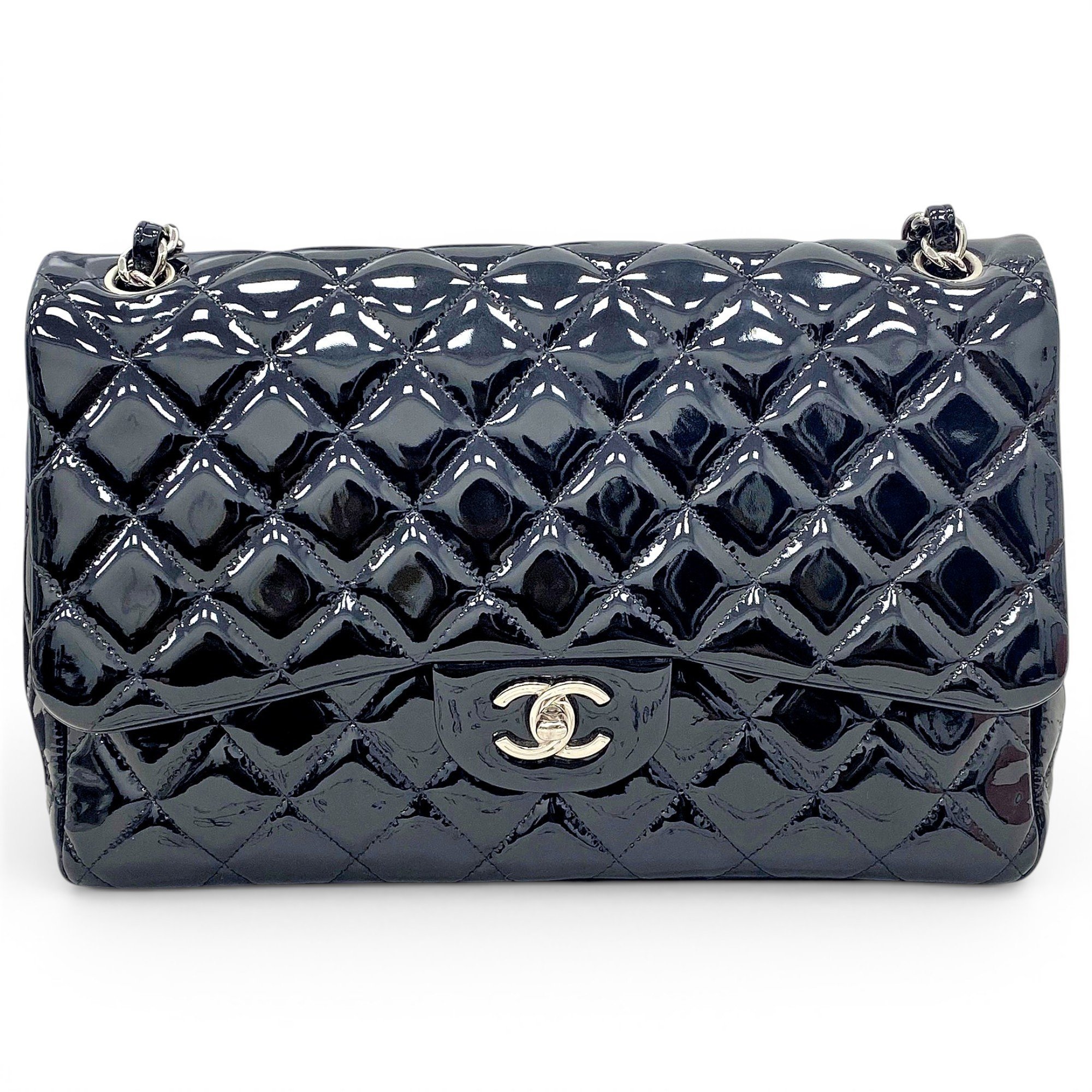 Timeless/Classique patent leather handbag