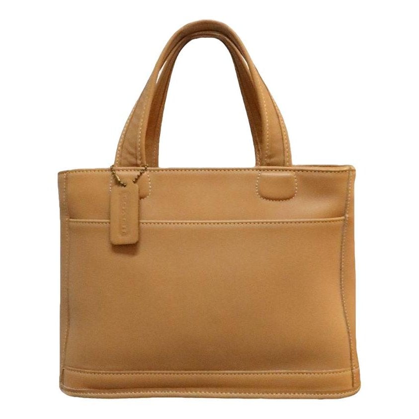Leather tote