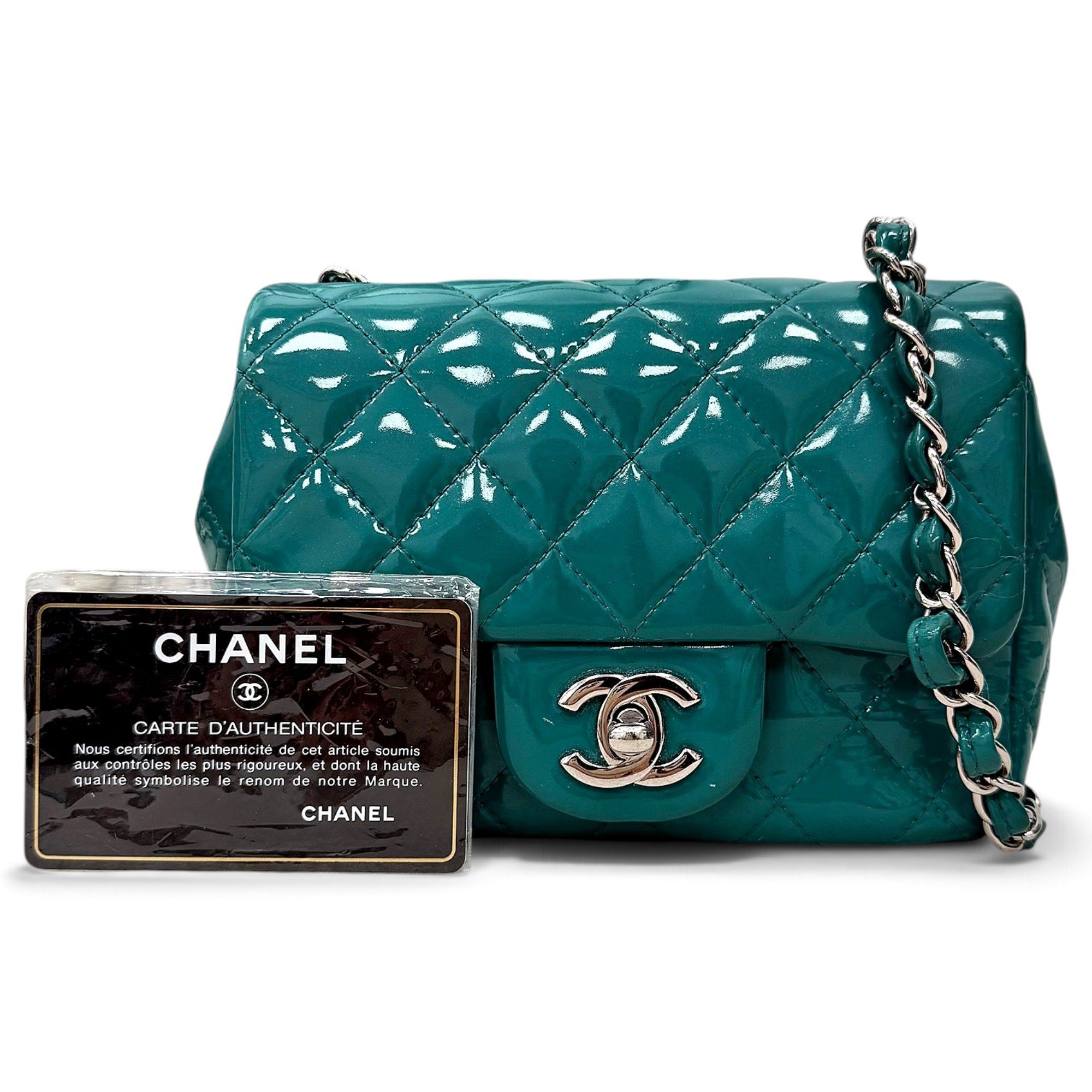 Timeless/Classique patent leather handbag