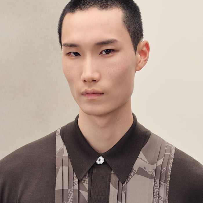 Café "Eperon d'Or Soie Plissee" Short-sleeve Straight Cut Shirt
