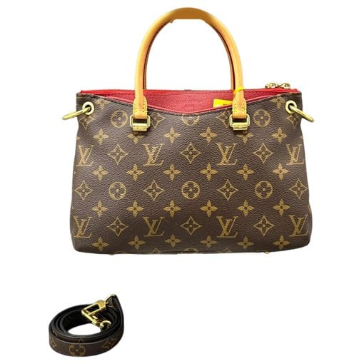 Leather mini bag
