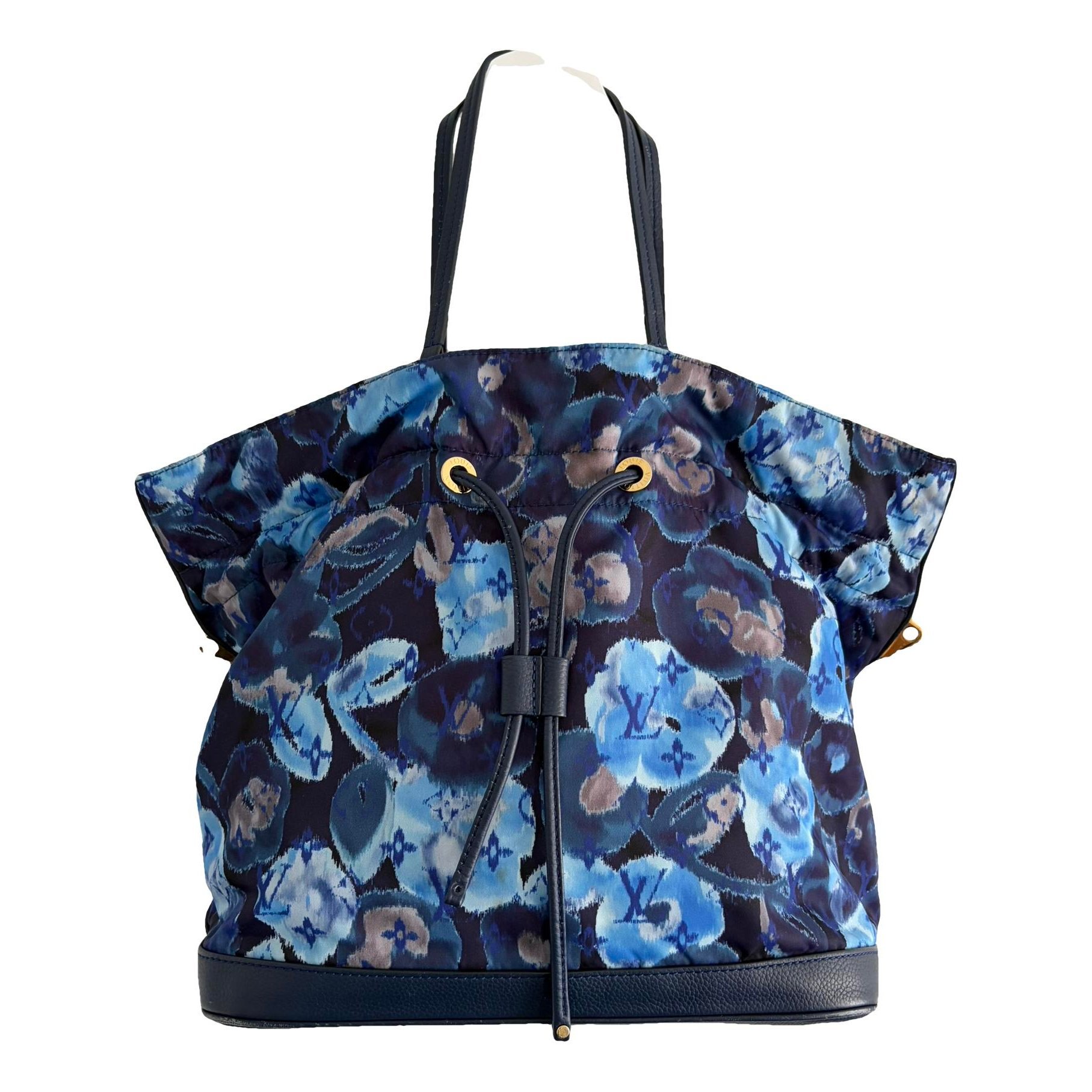 Noé leather handbag