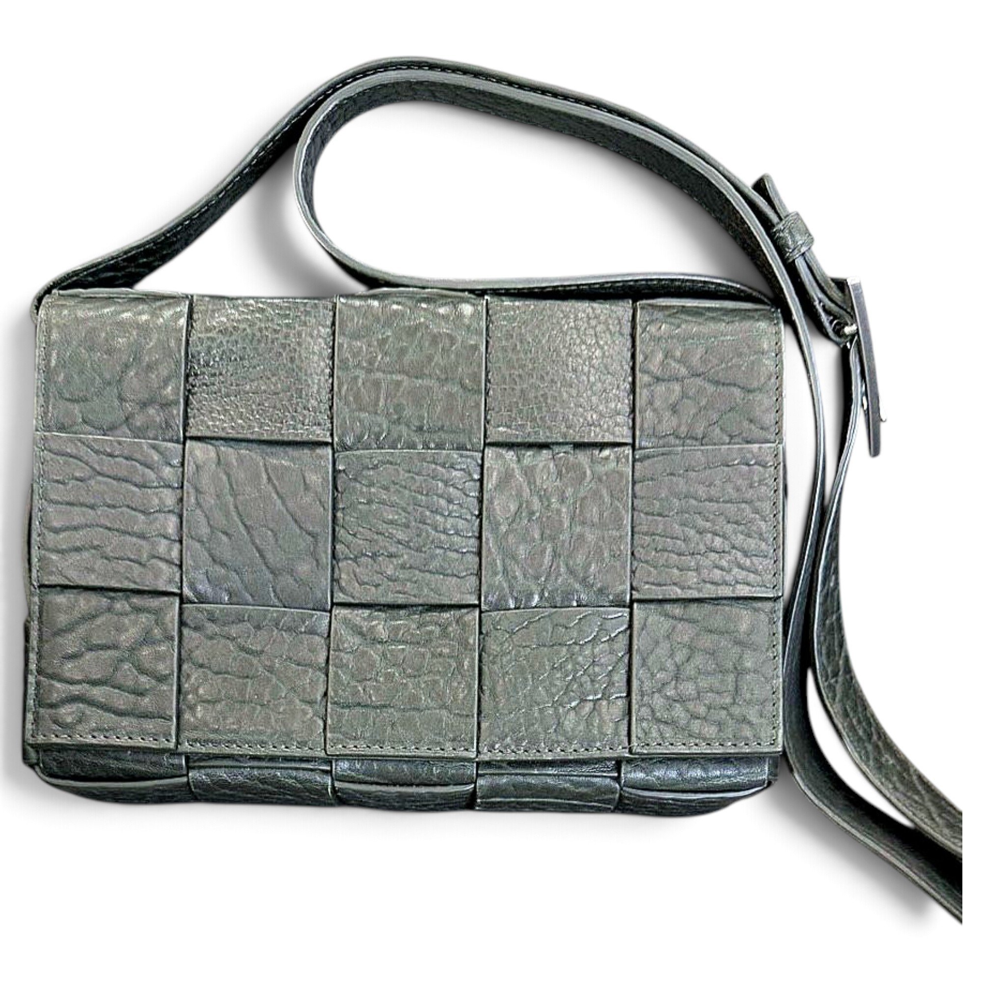 Cassette leather crossbody bag