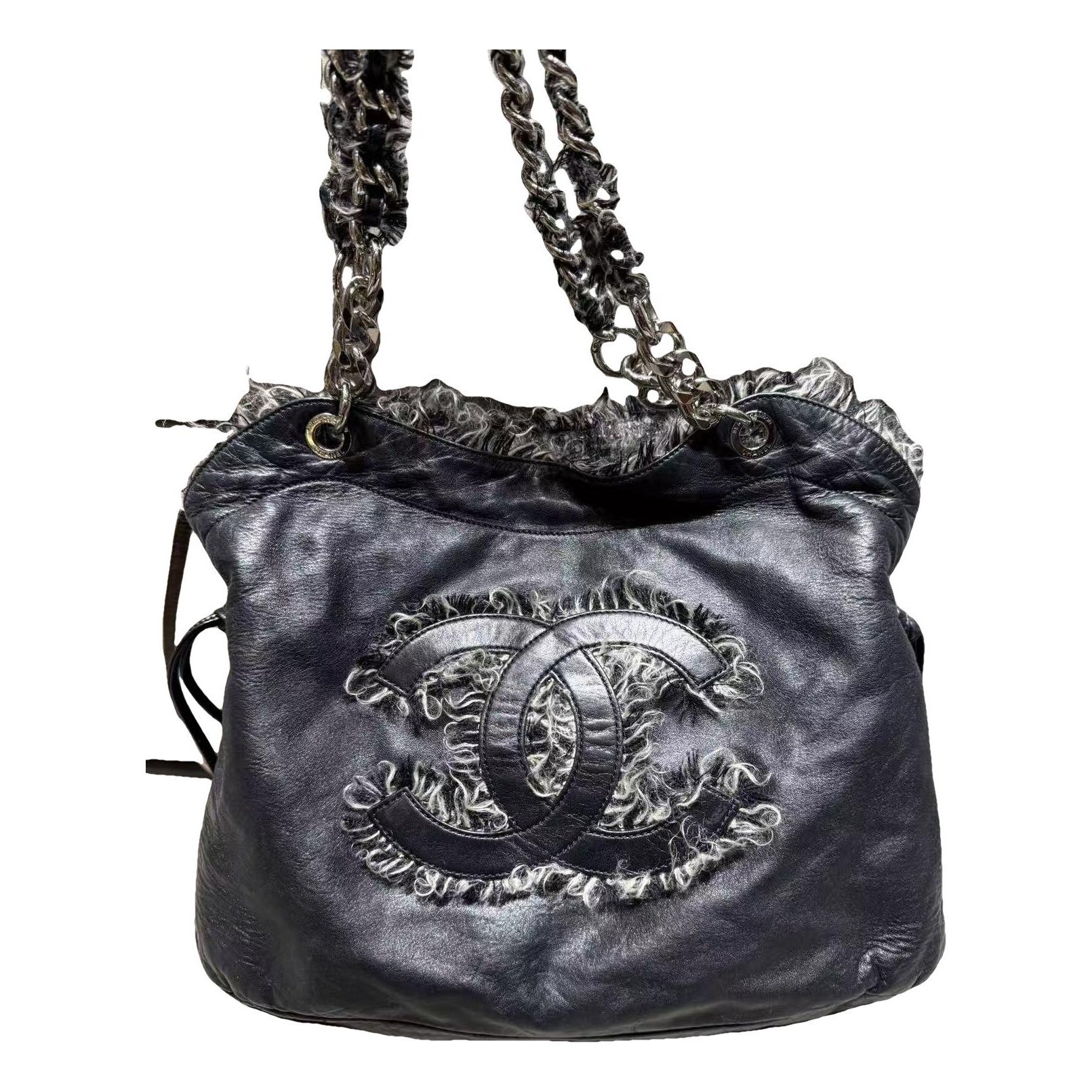 Leather handbag