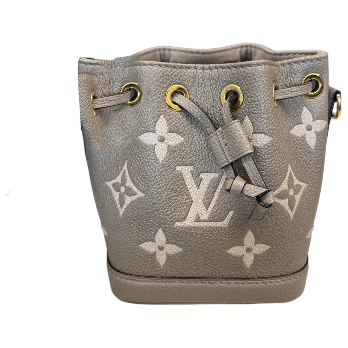 Nano Noé leather crossbody bag
