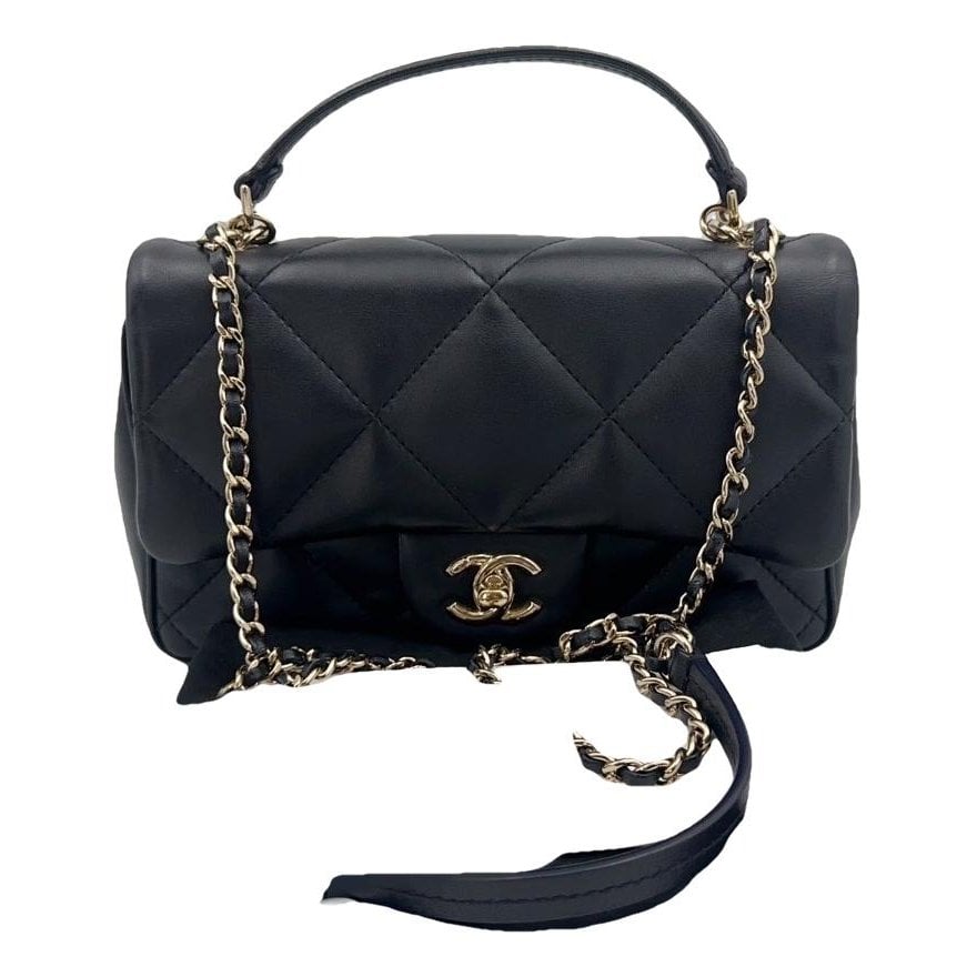 Timeless Classique Top Handle leather handbag