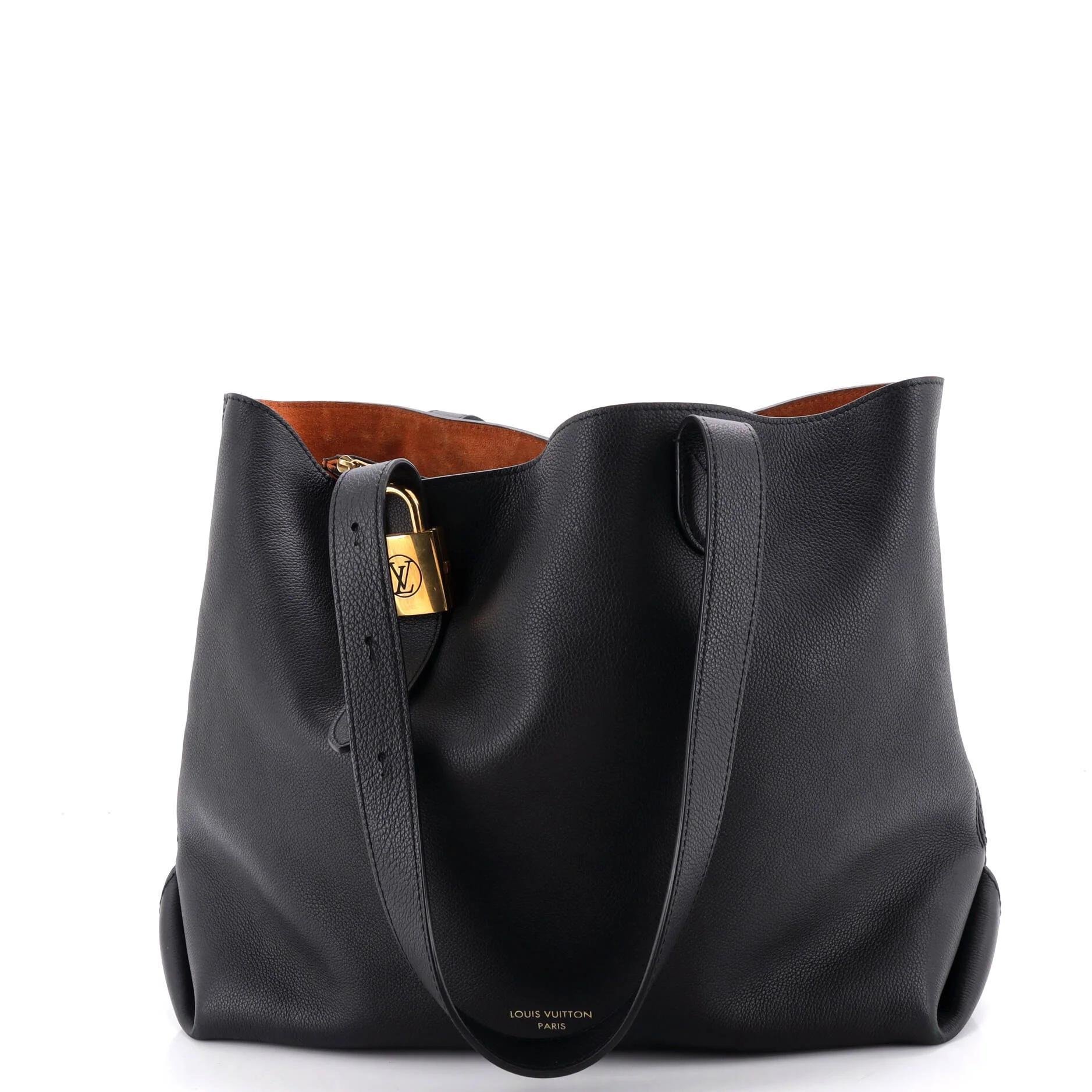 Leather tote