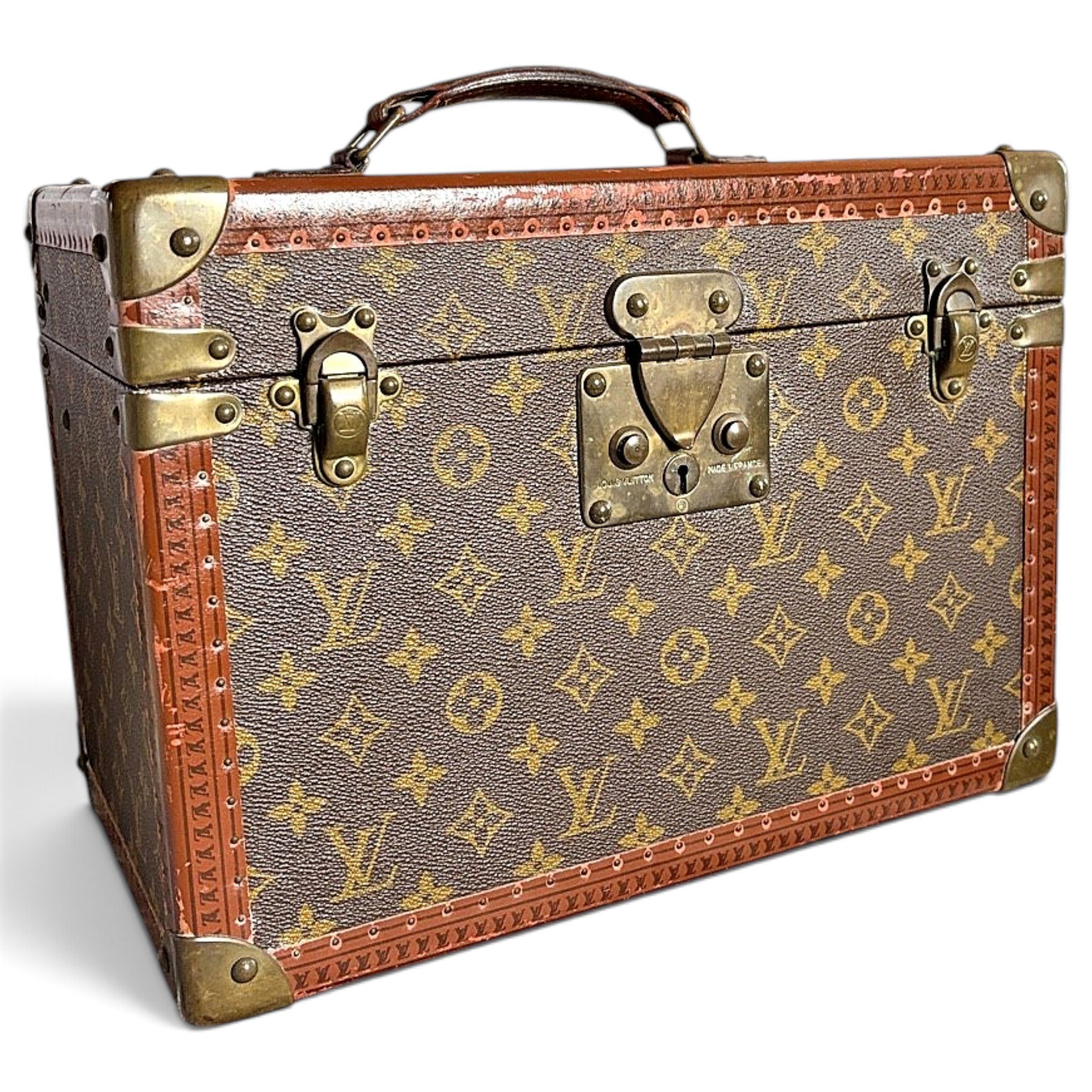 Leather vanity case