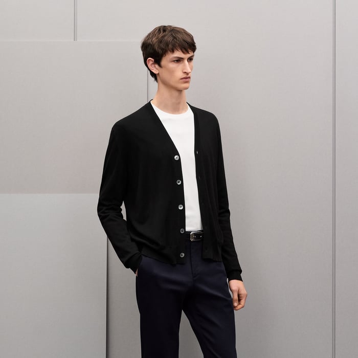 Noir "Detail H" Buttoned Cardigan
