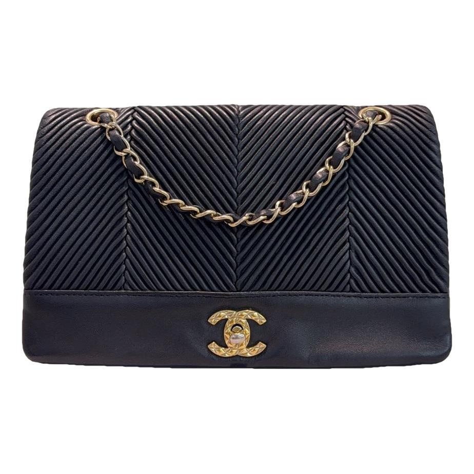 Timeless/Classique leather crossbody bag