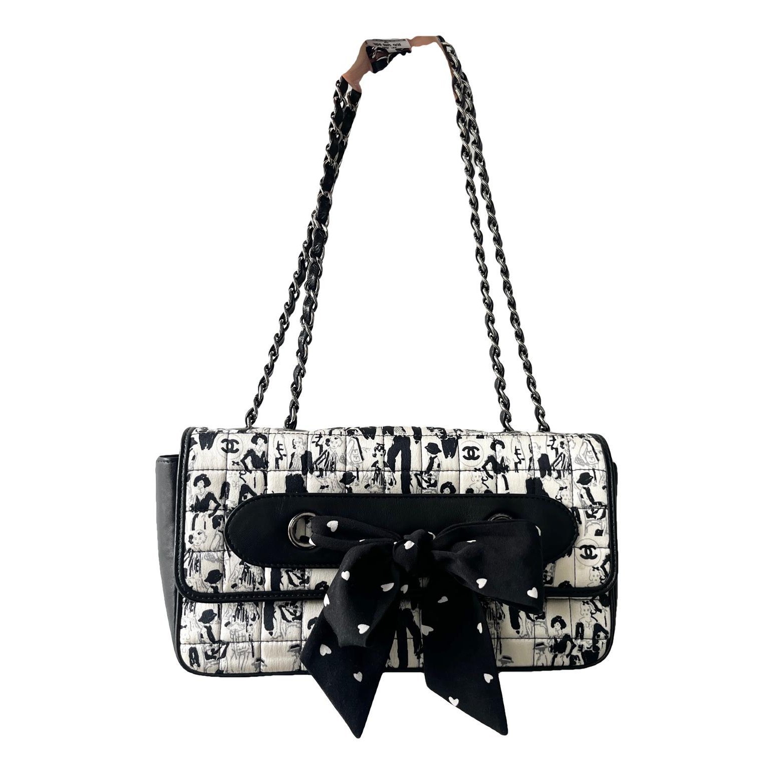 Timeless/Classique leather crossbody bag