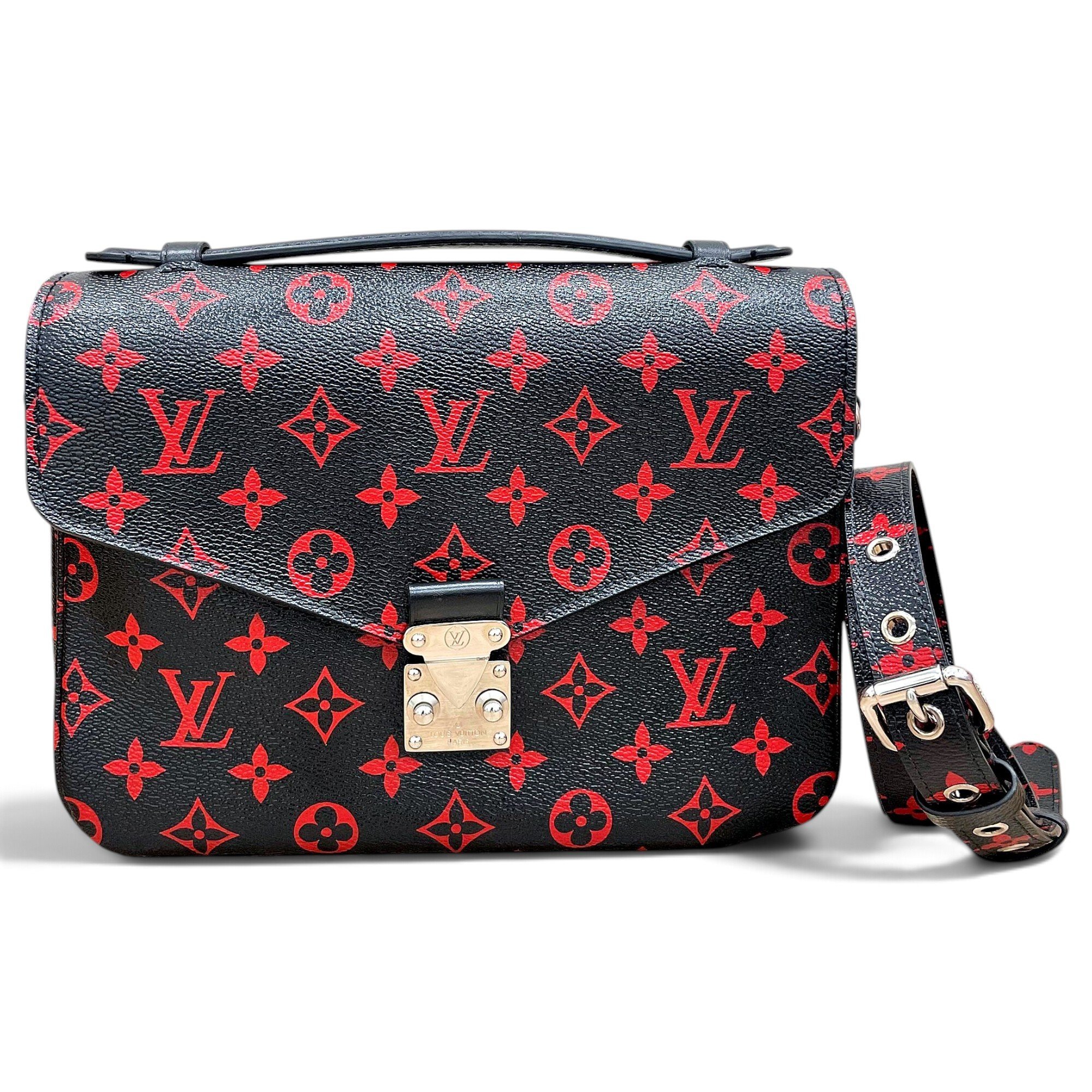 Metis leather handbag