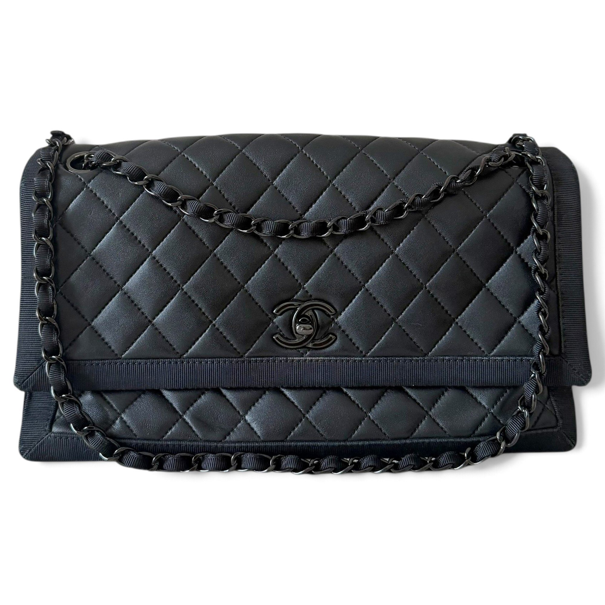 Timeless/Classique leather crossbody bag