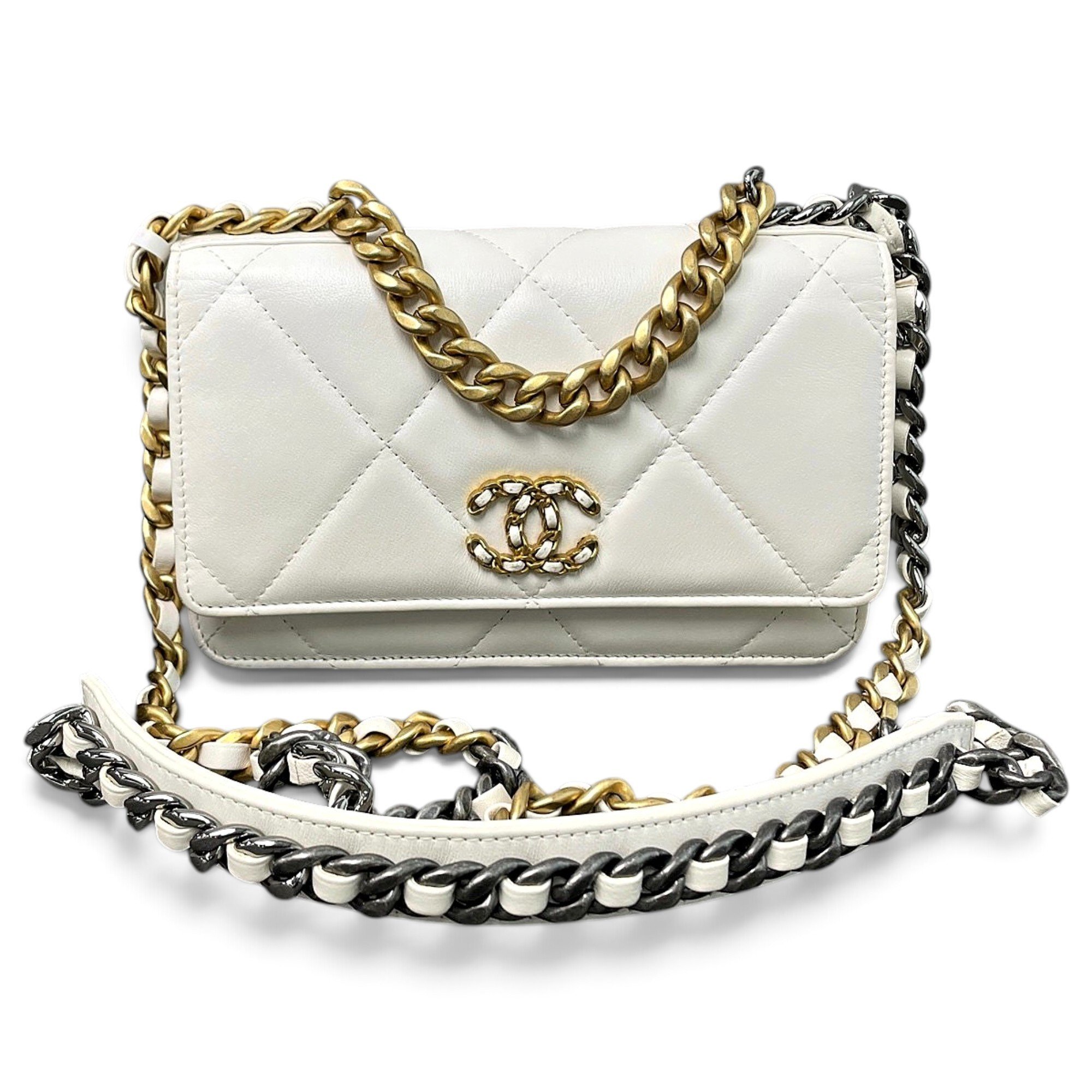 Wallet On Chain Chanel 19 leather handbag