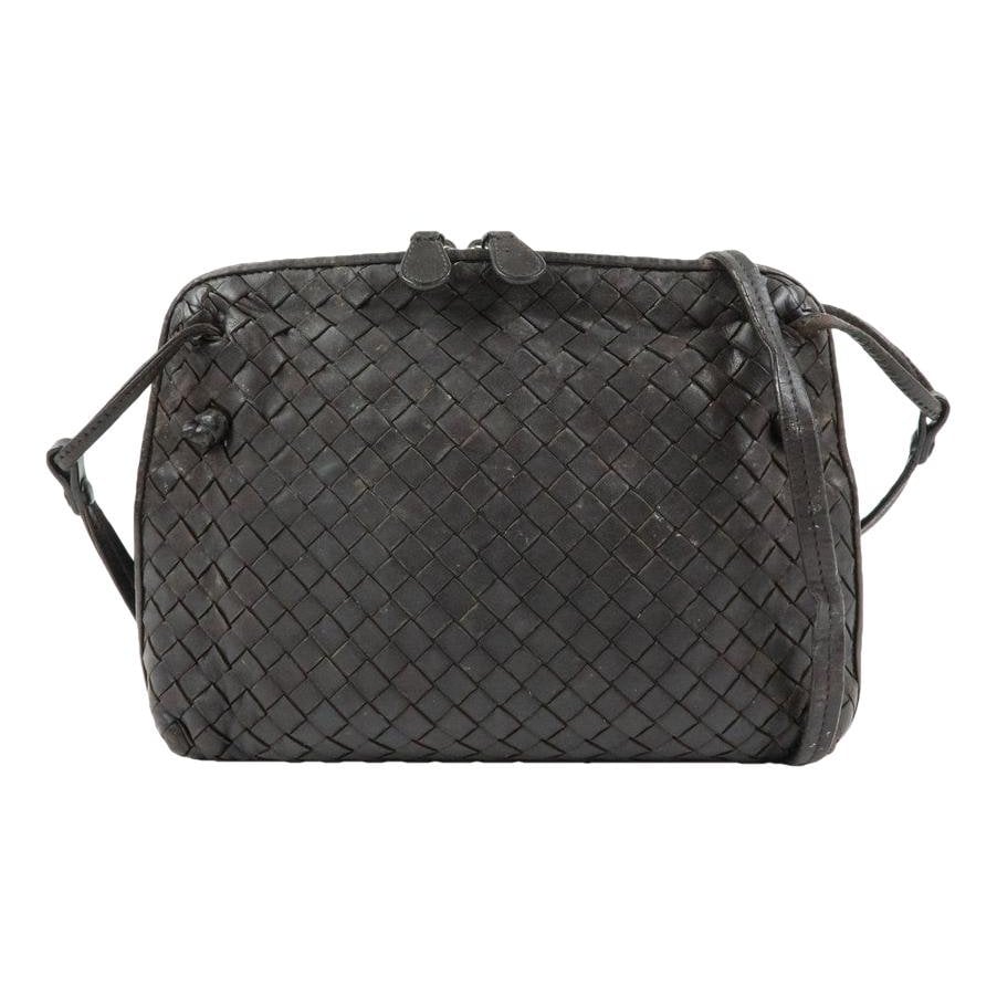 Leather crossbody bag