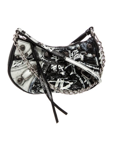 Graffiti Le Cagole Mini w Chain Mini