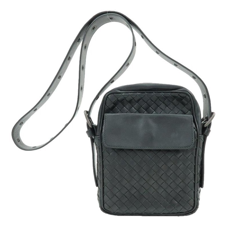 Leather crossbody bag