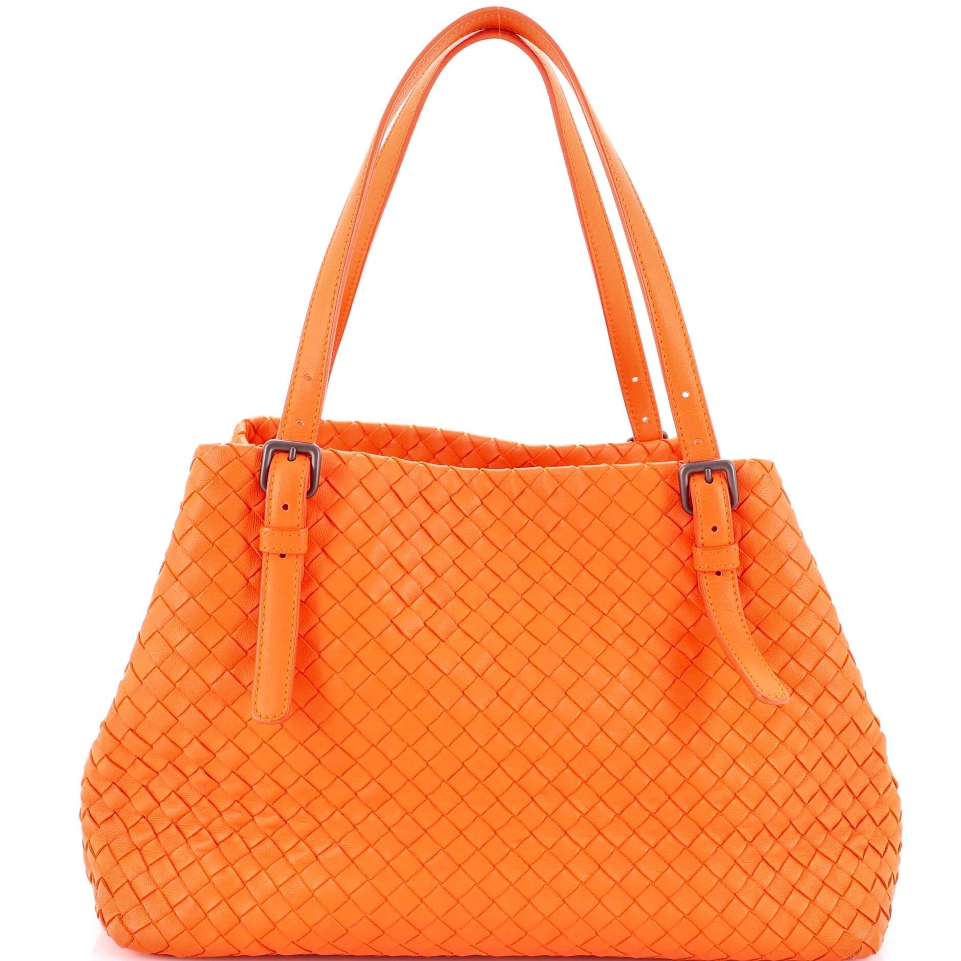 Leather tote