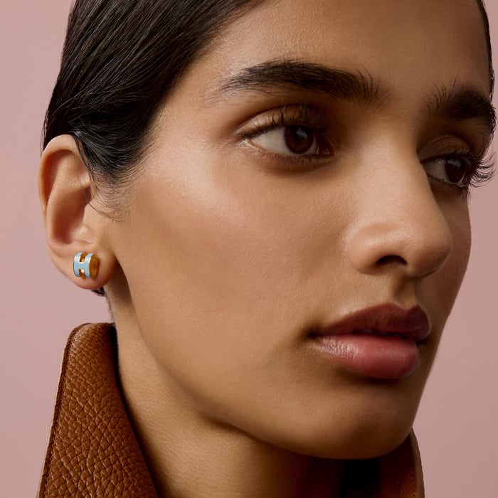 Bleu Orage Mini Pop H Earrings