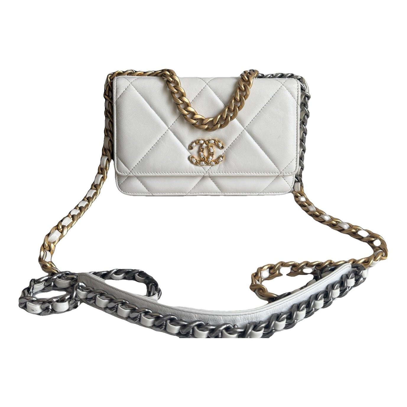 Wallet On Chain Chanel 19 leather handbag