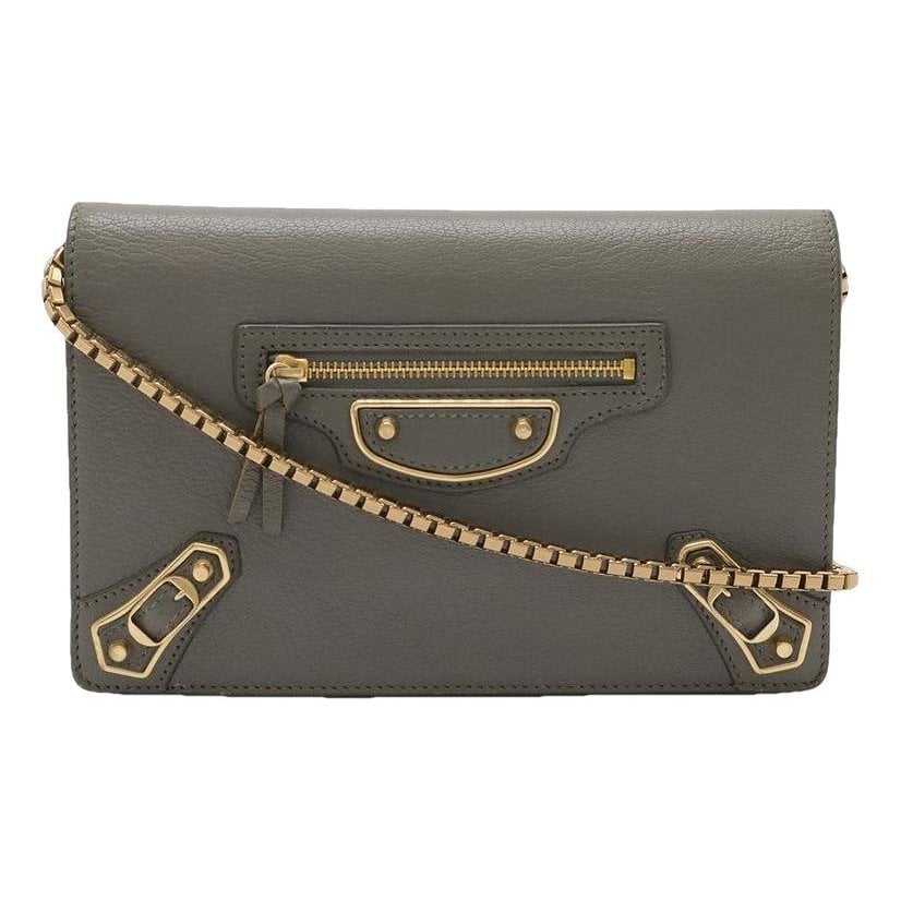 Everyday leather handbag
