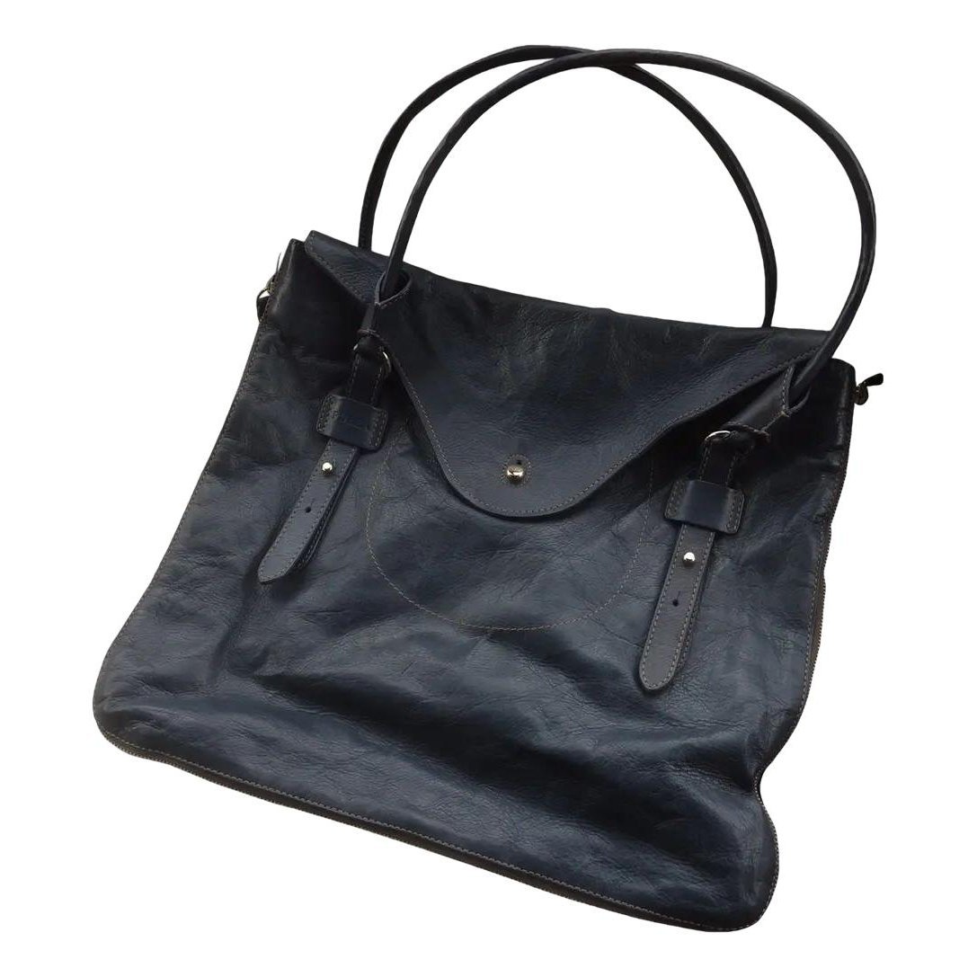 Leather handbag