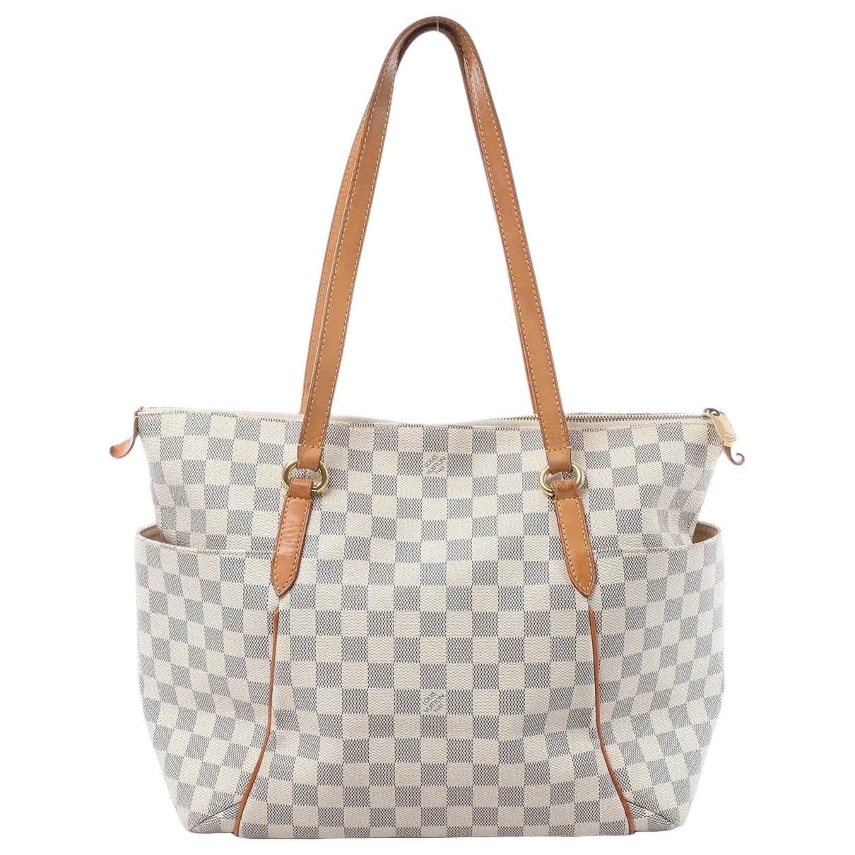 Totally leather handbag