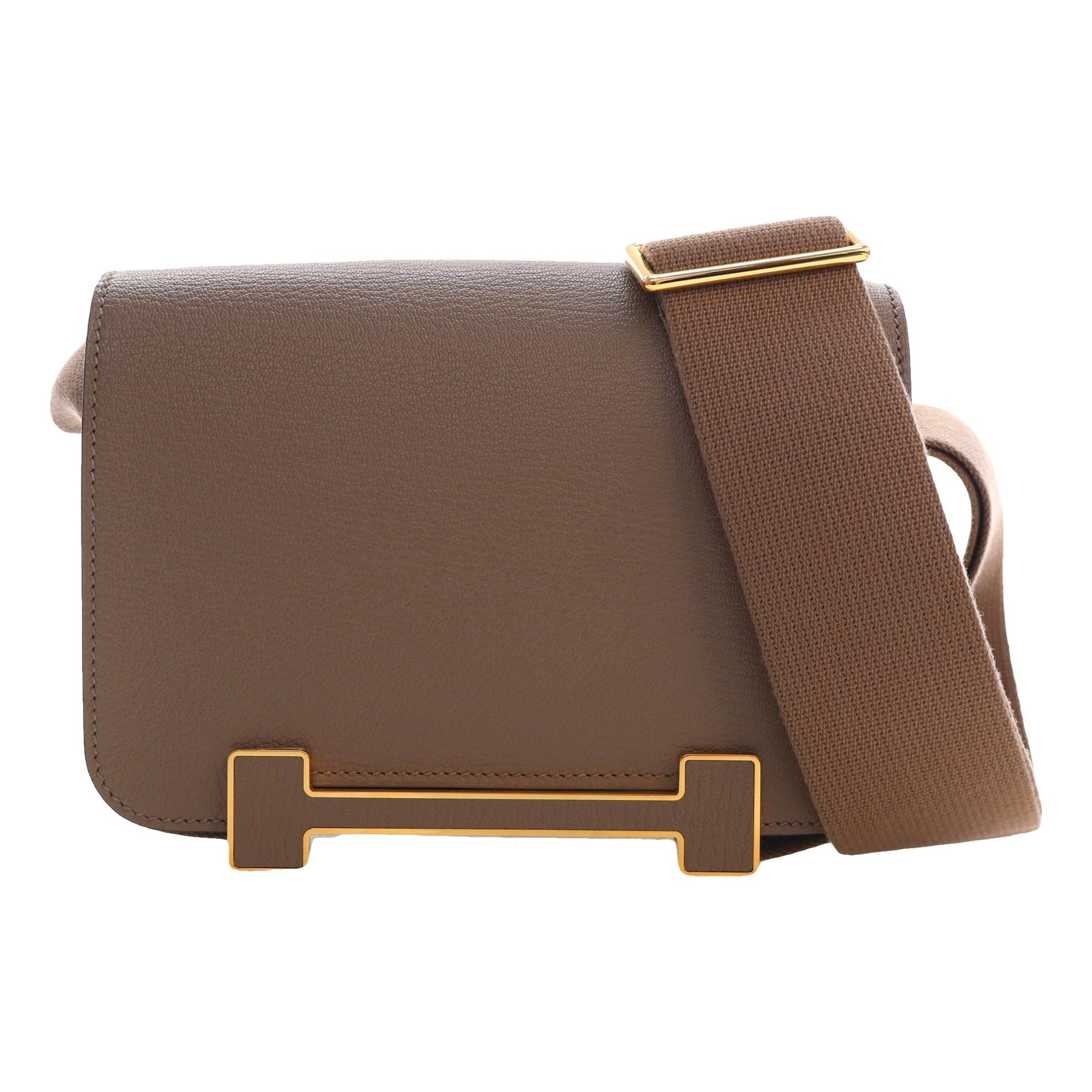 Leather crossbody bag