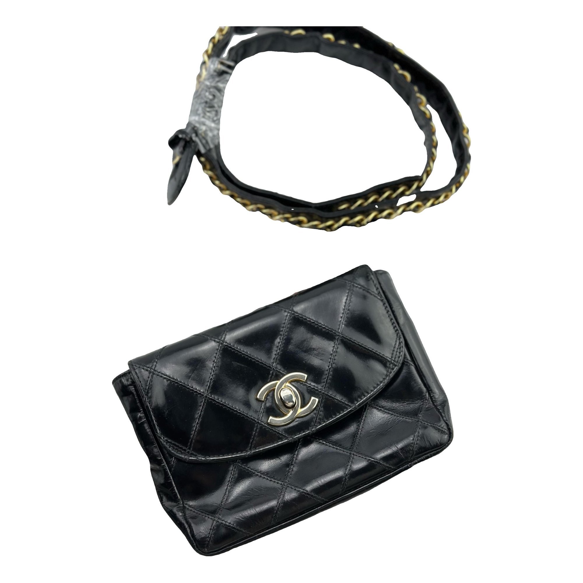 Timeless/Classique patent leather crossbody bag