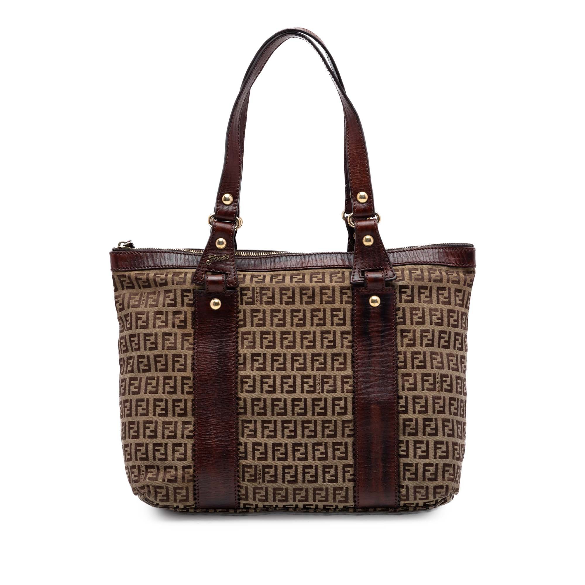 Pocket leather tote