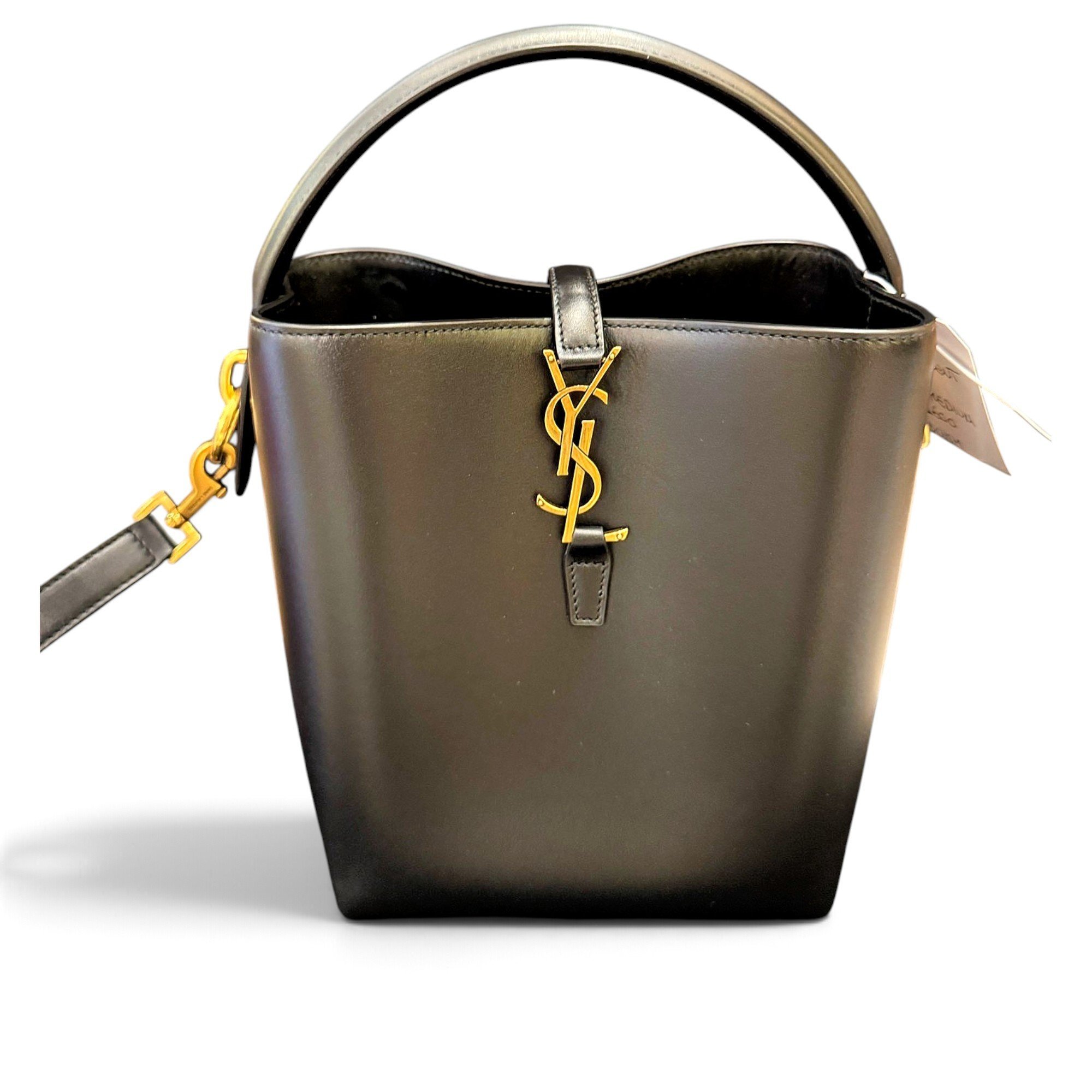 Le 37 leather bag