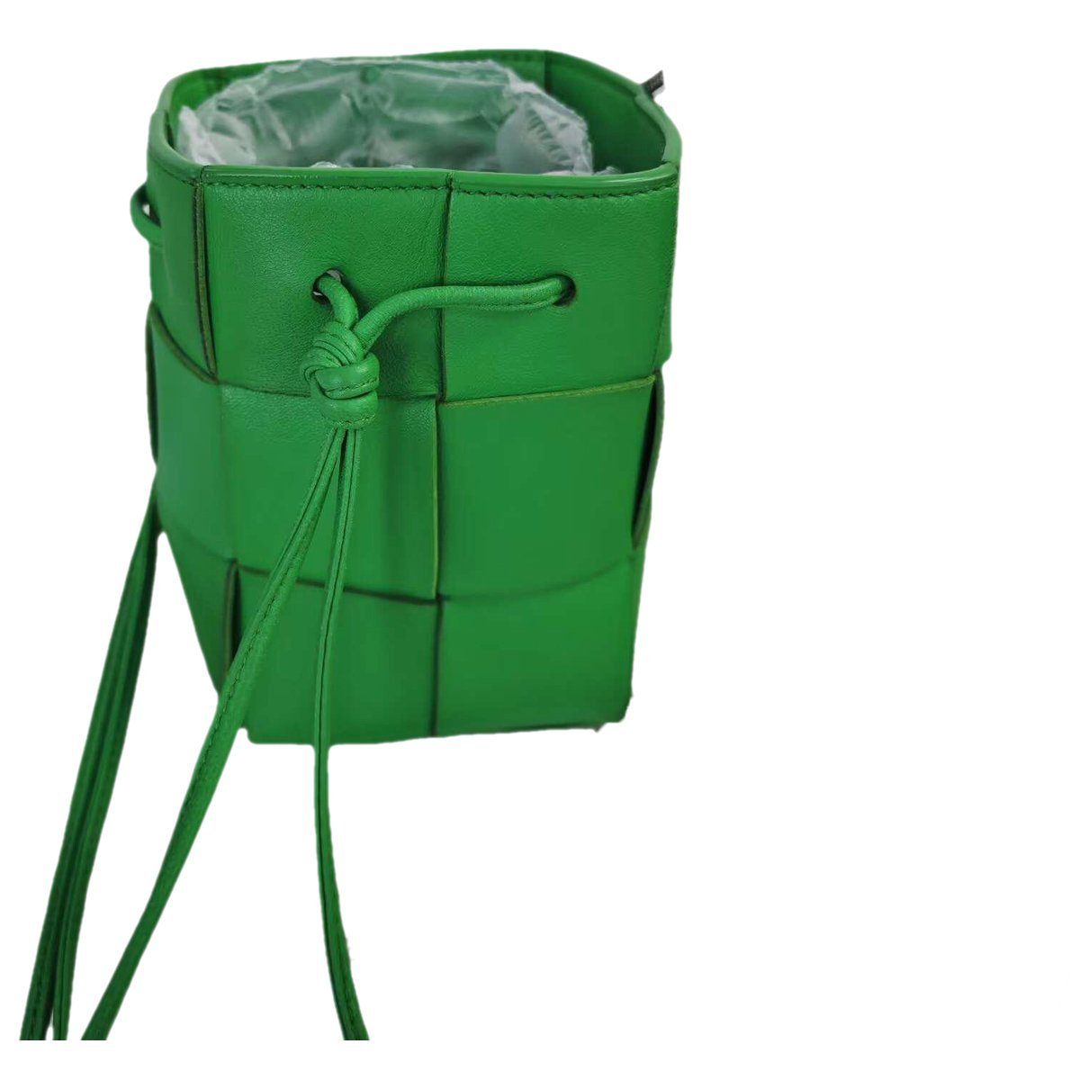 Cassette Bucket leather handbag