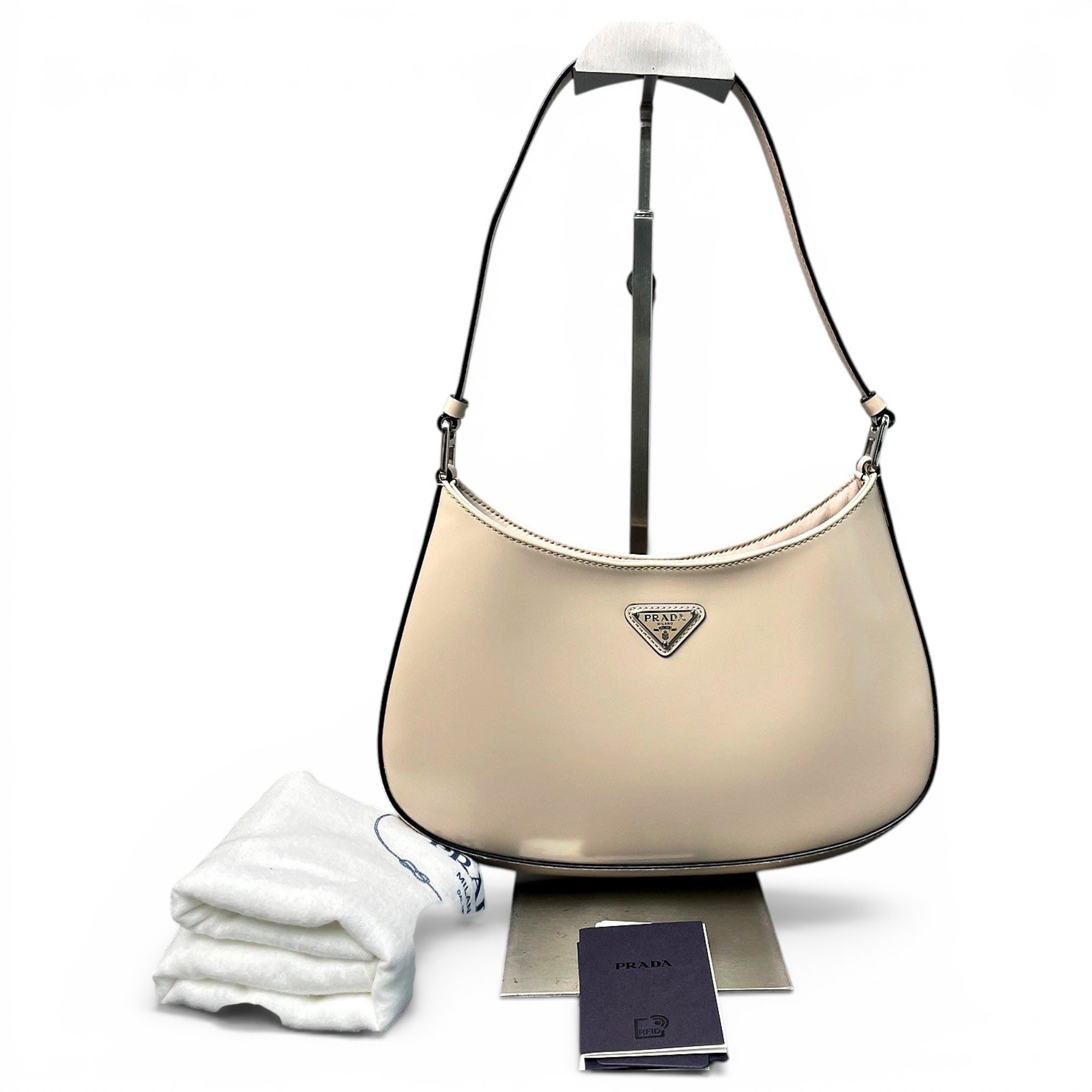 Cleo leather handbag