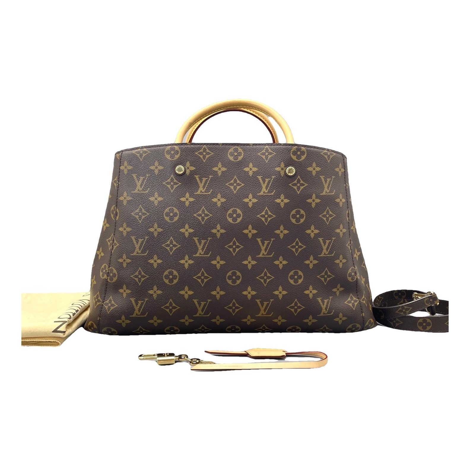 Montaigne leather handbag