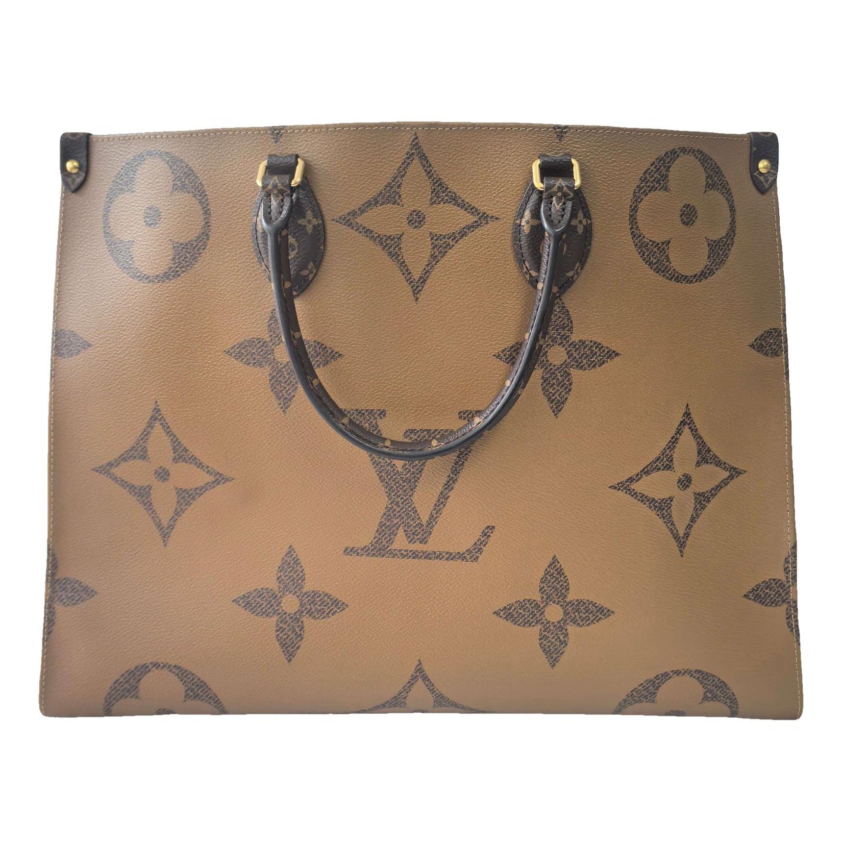 Onthego leather handbag