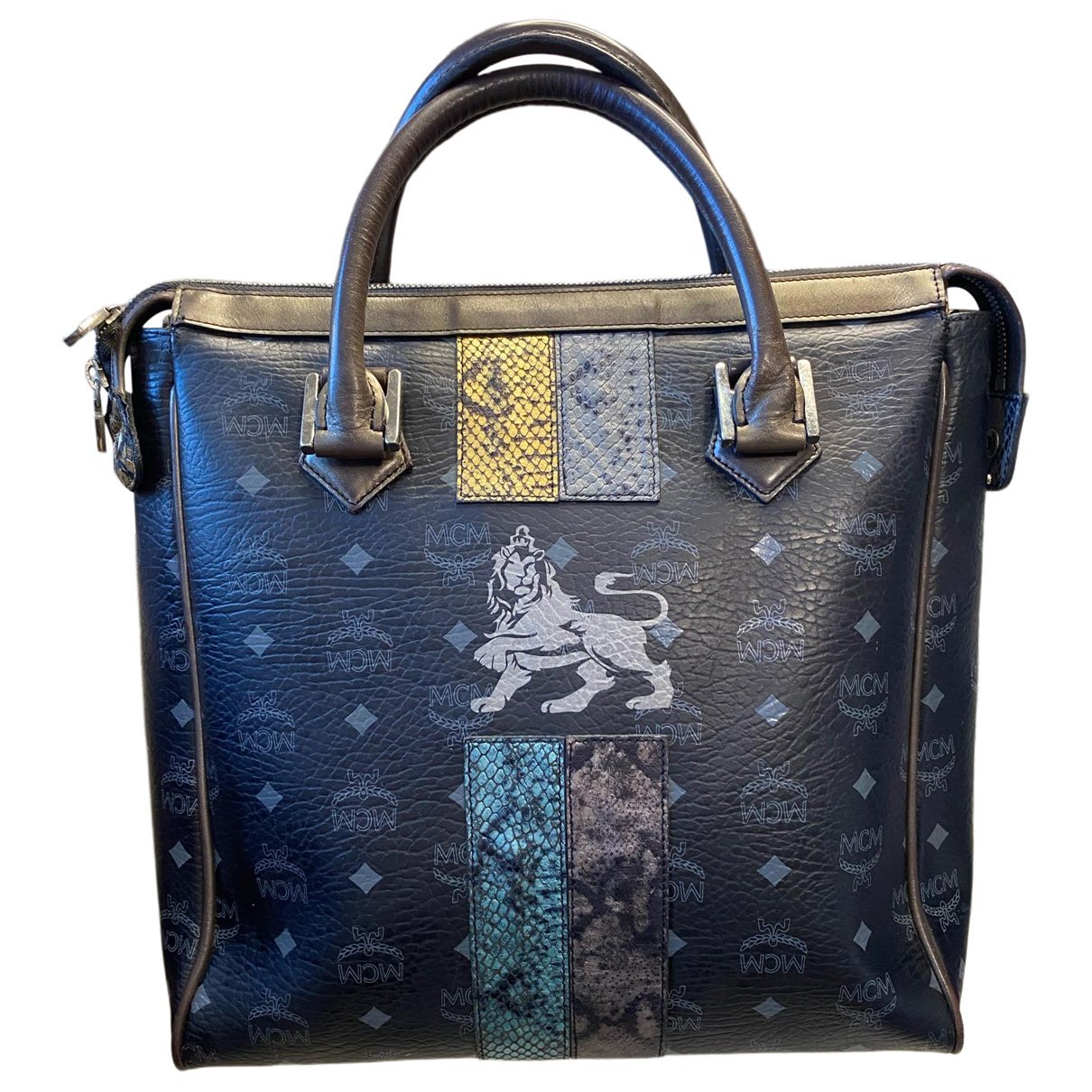 Leather tote