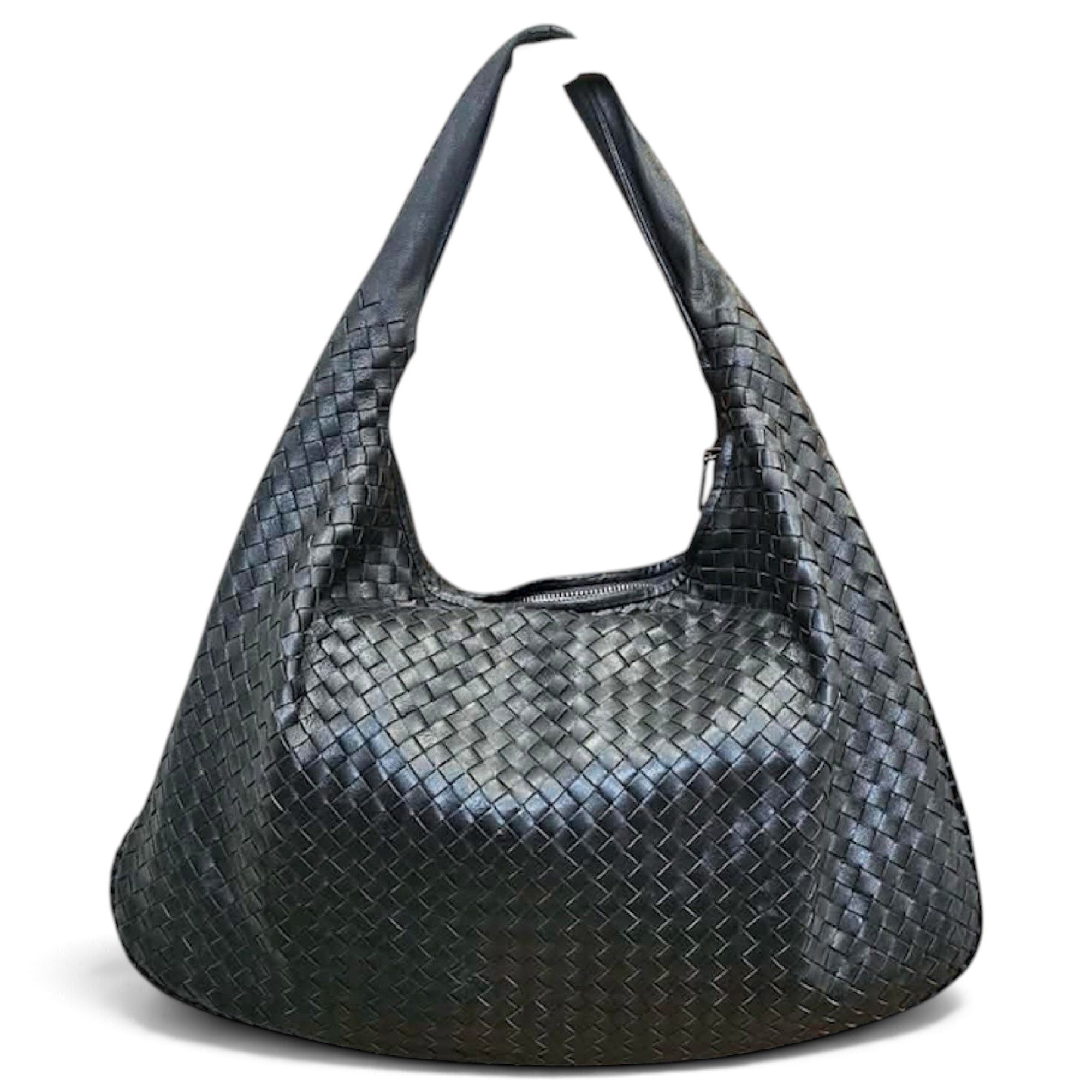 Veneta leather handbag