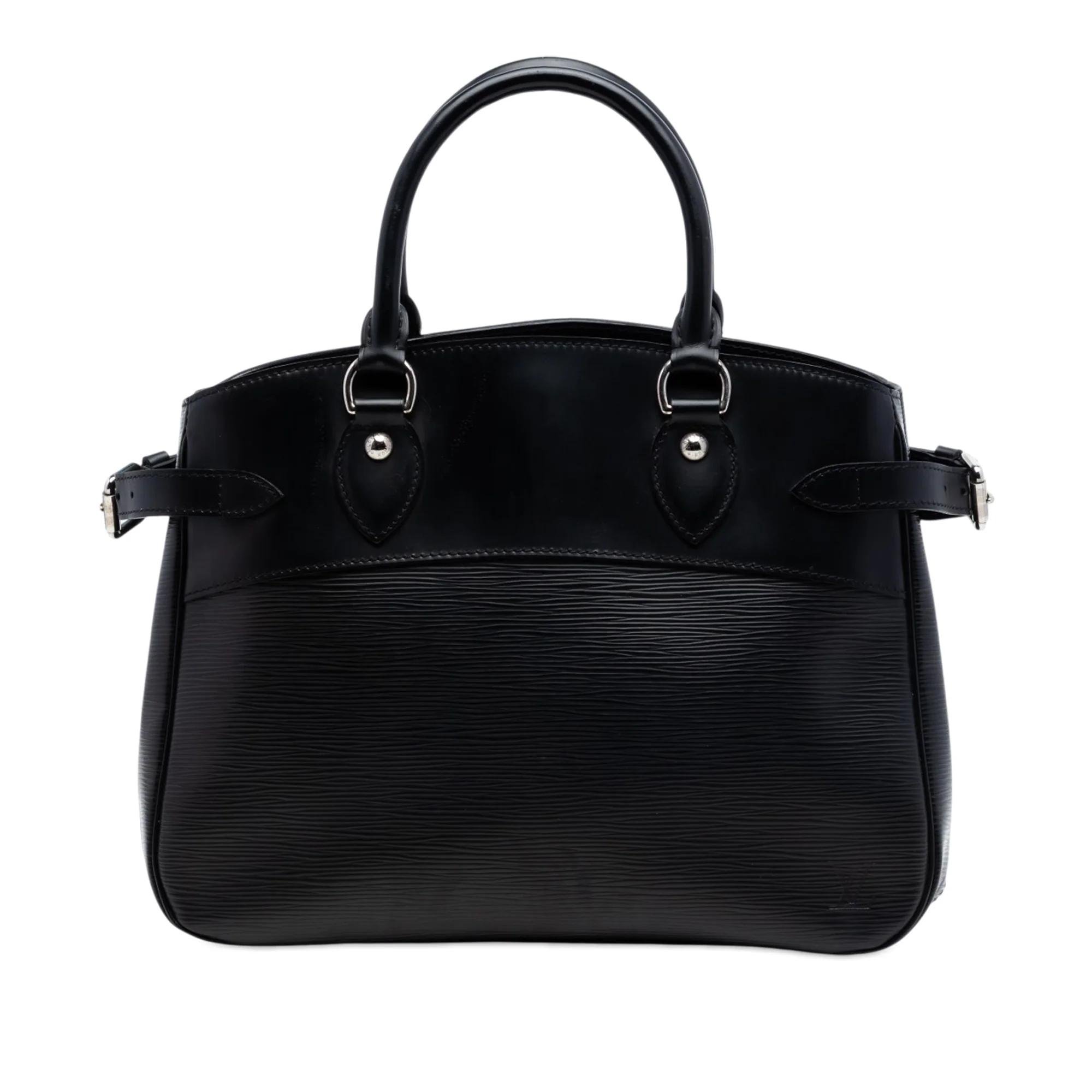 Passy leather handbag