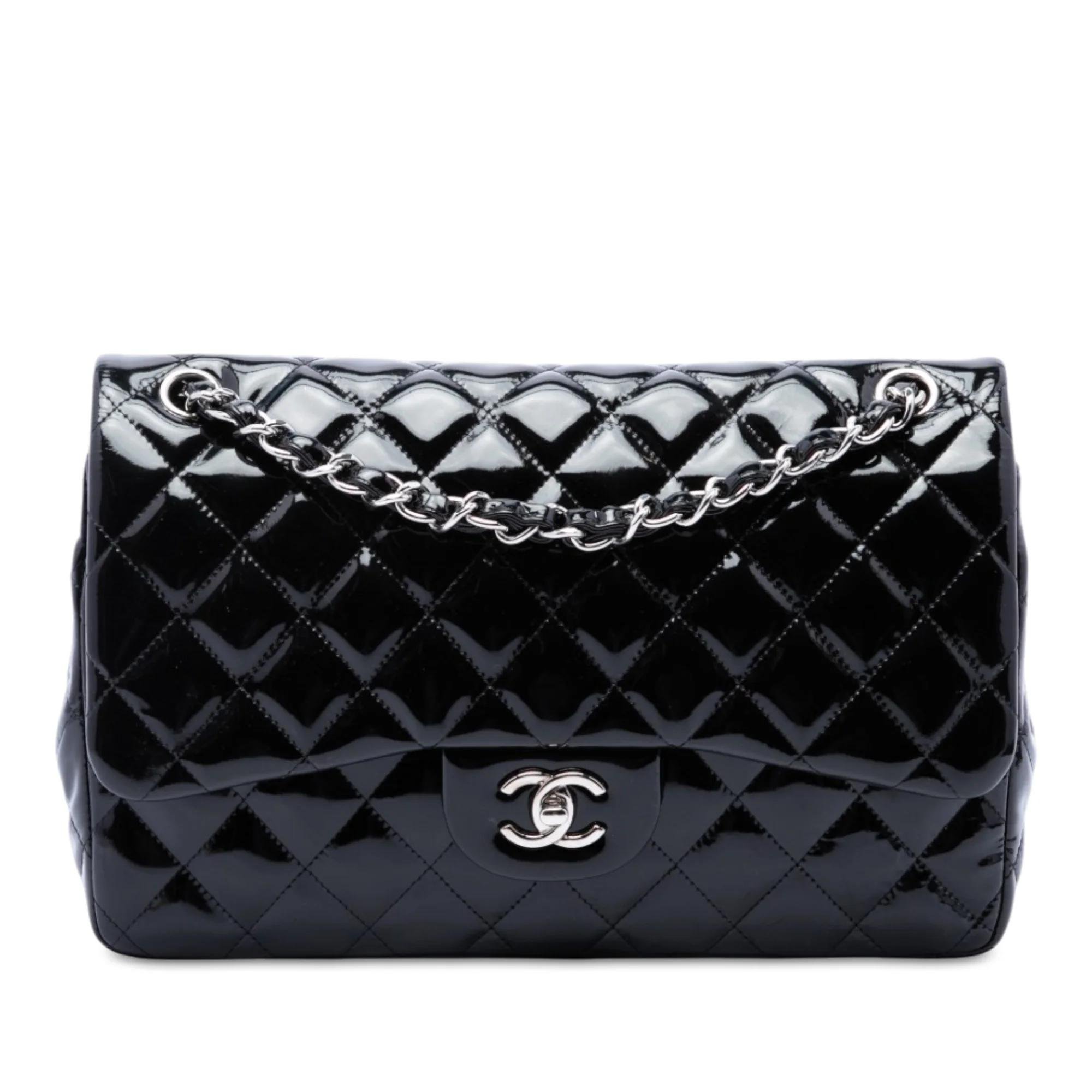 Timeless/Classique patent leather handbag